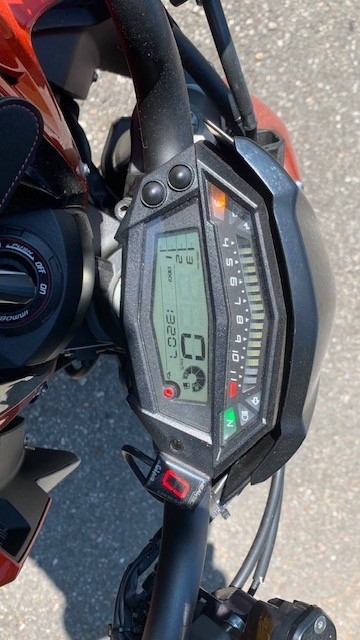 KAWASAKI Z 1000-image-3