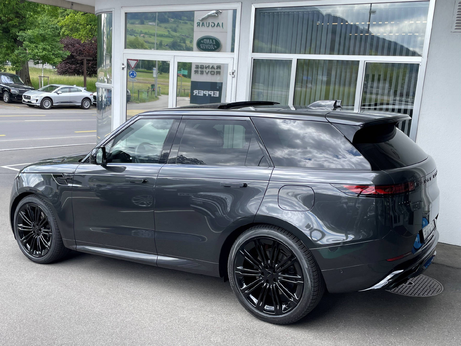 LAND ROVER Range Rover Sport 3.0 I6 P550e Autobiography-image-29