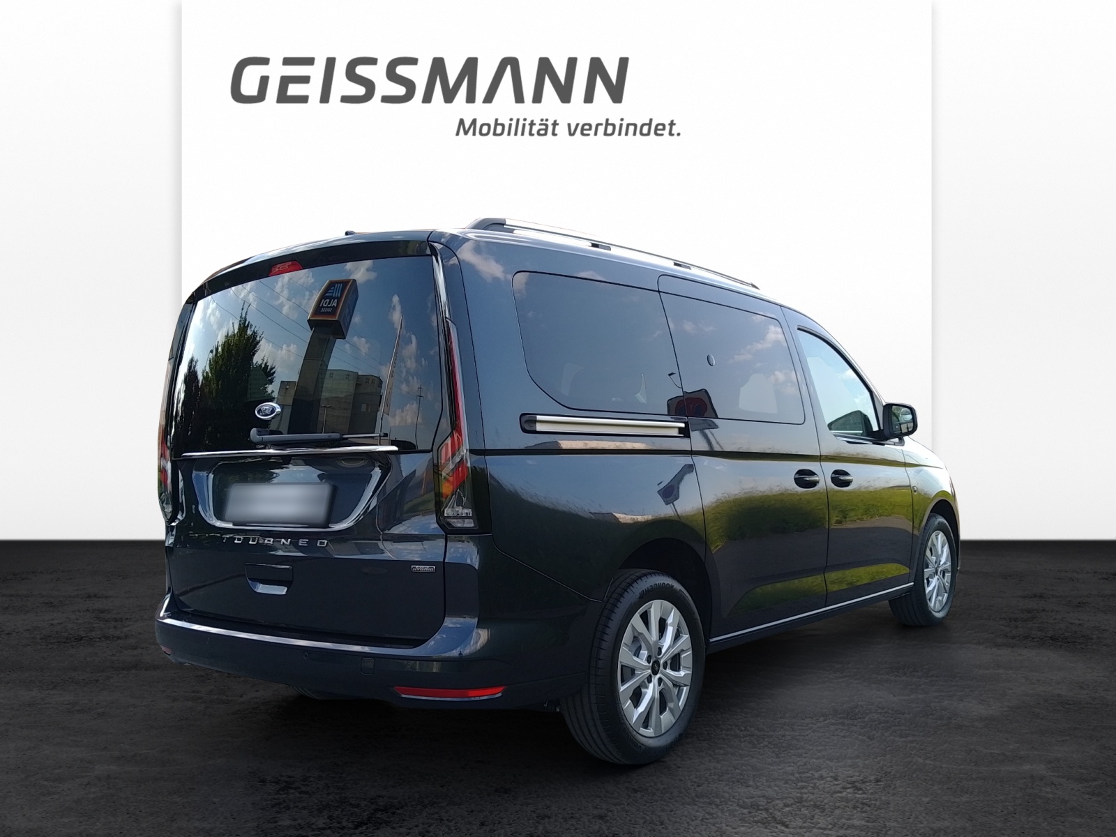 FORD Tourneo Grand Connect 1.5 EcoBoost 150 Titanium PHEV-showroom-element-2