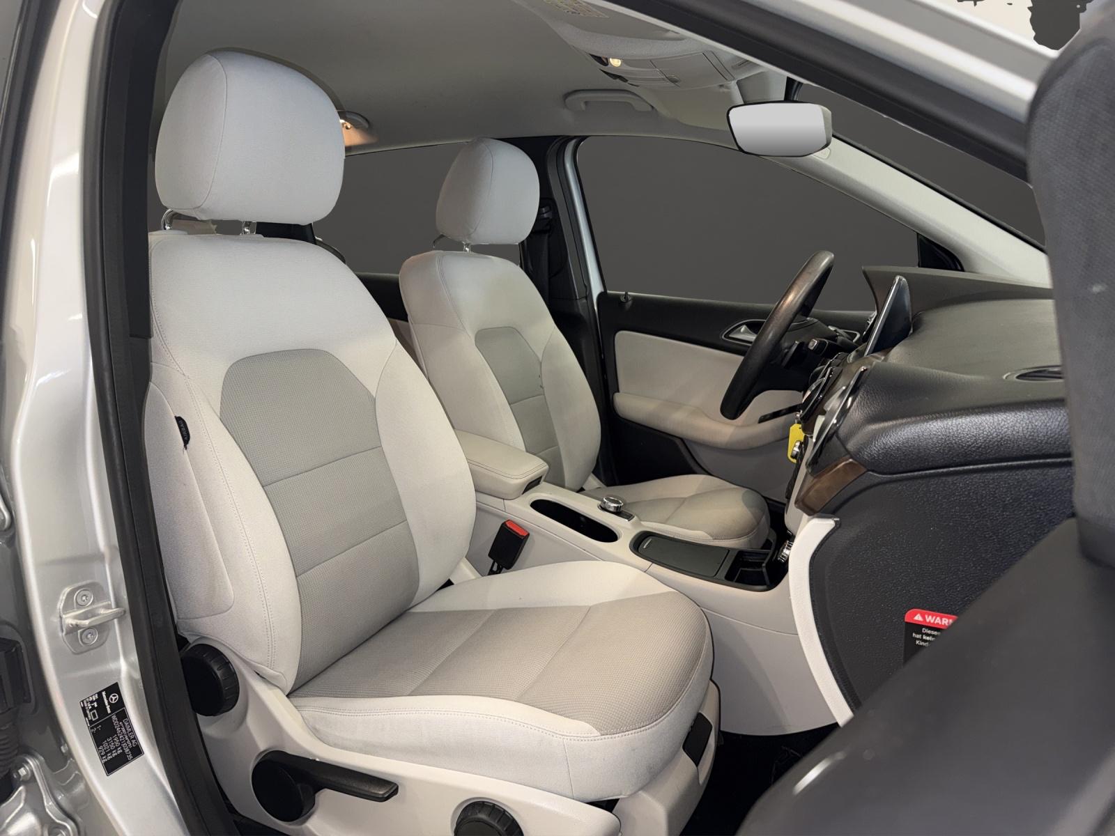 MERCEDES-BENZ B 180 7G-DCT-image-7
