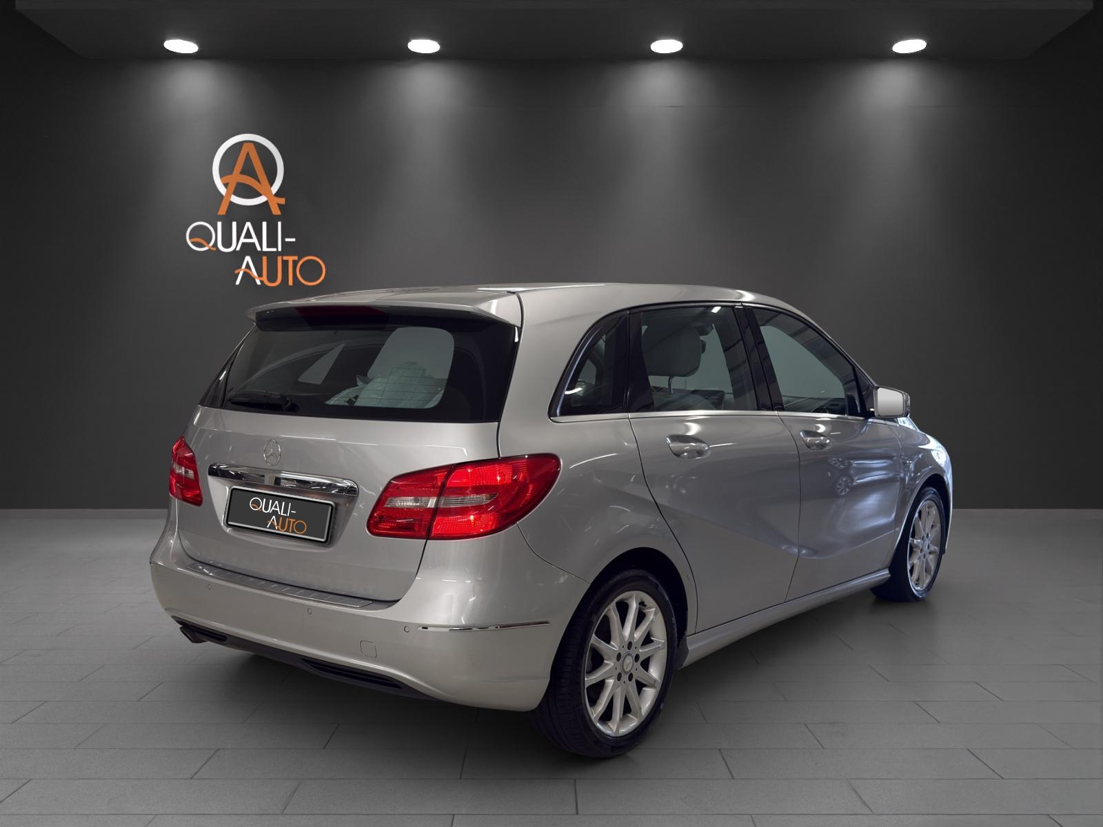 MERCEDES-BENZ B 180 7G-DCT-image-5
