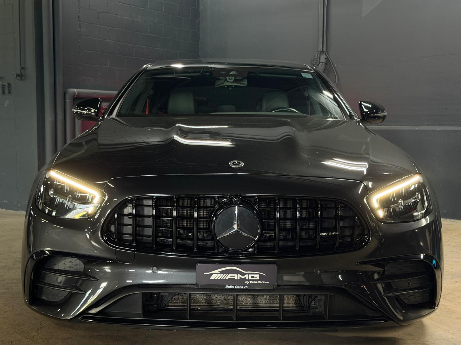 MERCEDES-BENZ AMG E 53 4Matic Limited Dark Grey Performance Speedshift 9G-TCT-showroom-element-2