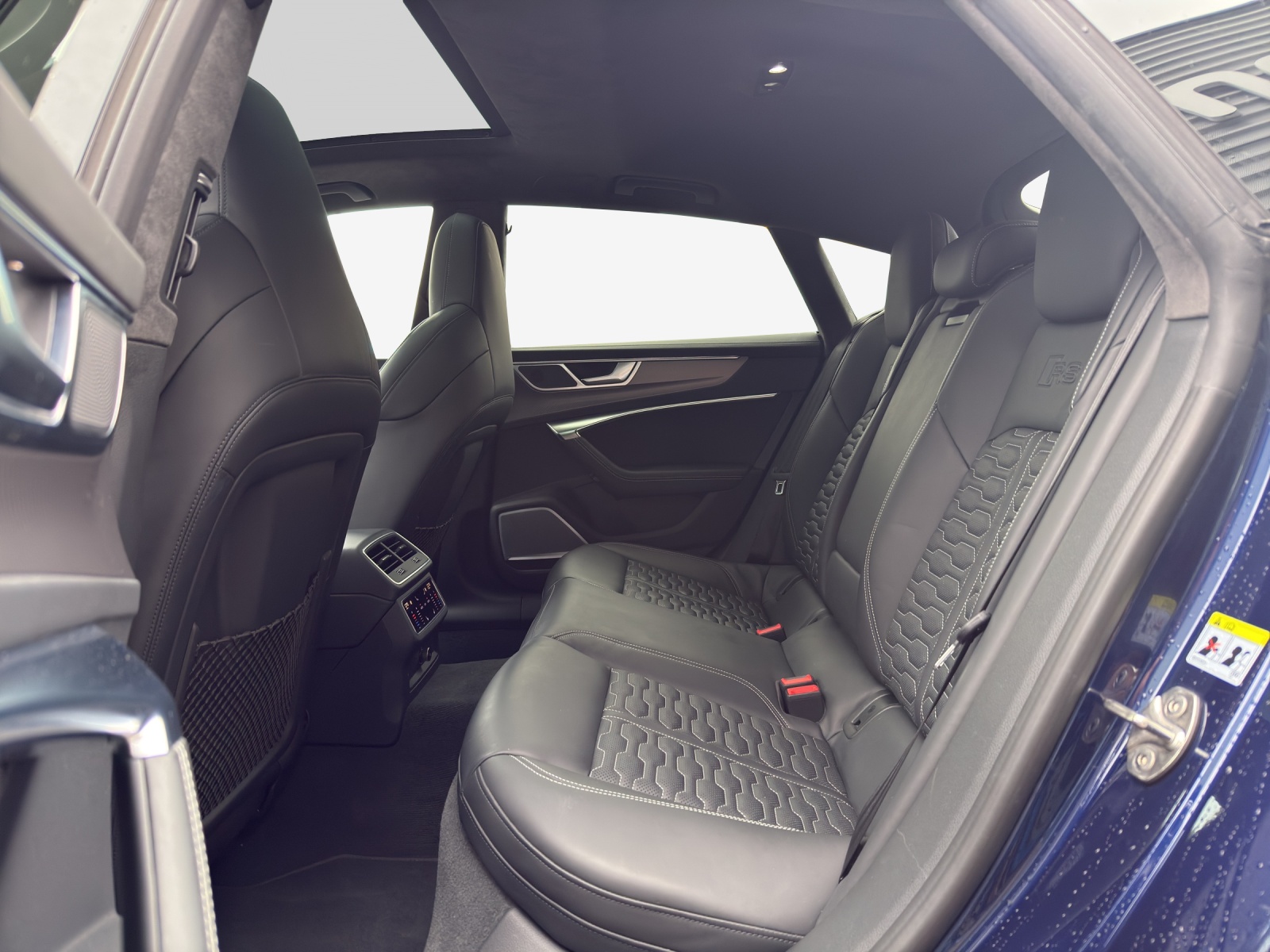 AUDI RS7 Sportback MHEV-image-14