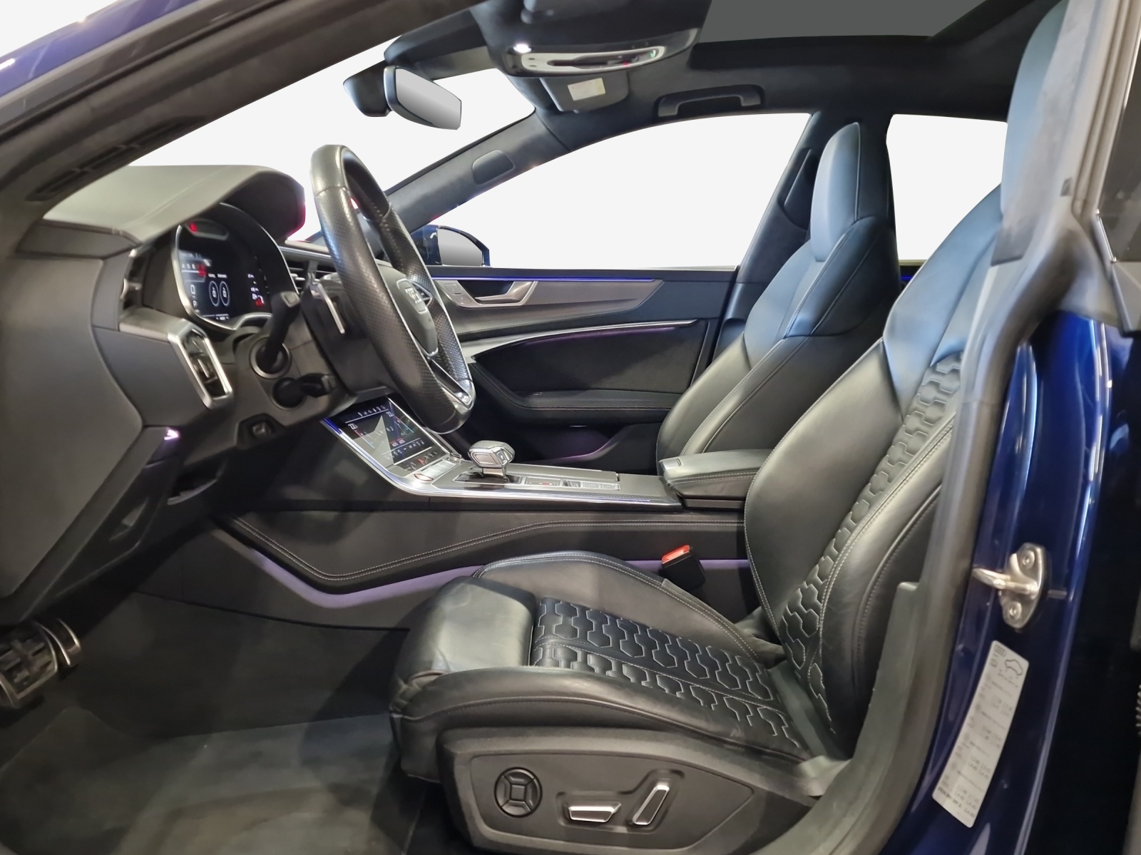 AUDI RS7 Sportback MHEV-image-21