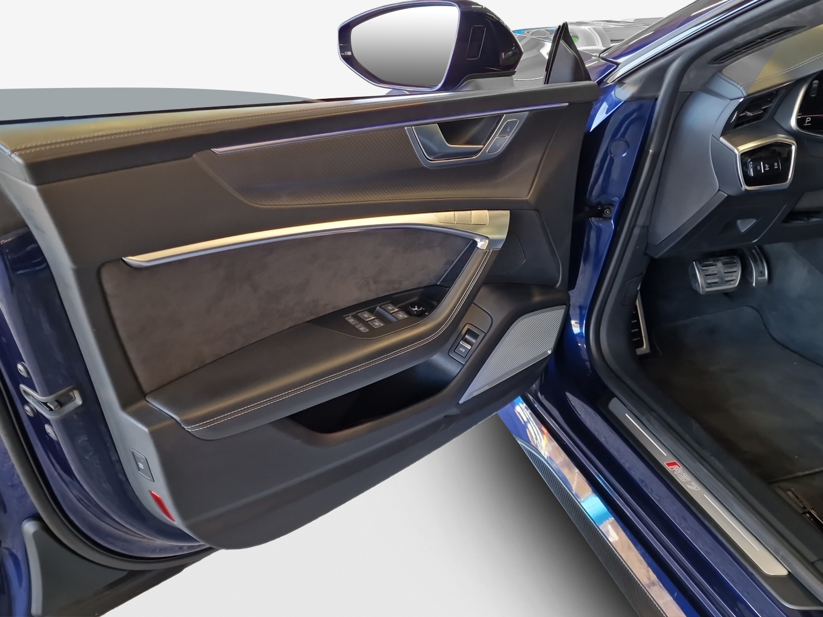 AUDI RS7 Sportback MHEV-image-31