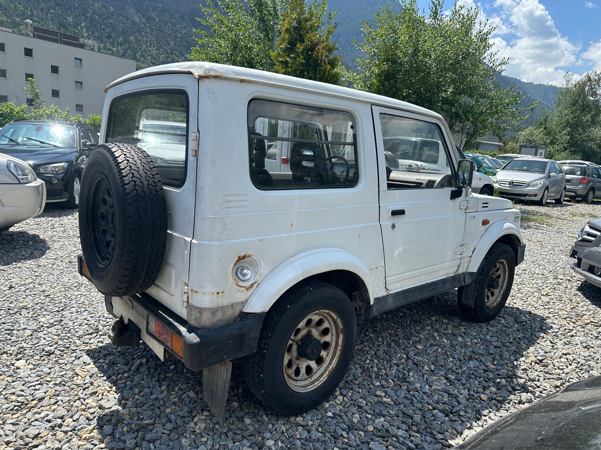SUZUKI 410-image-4