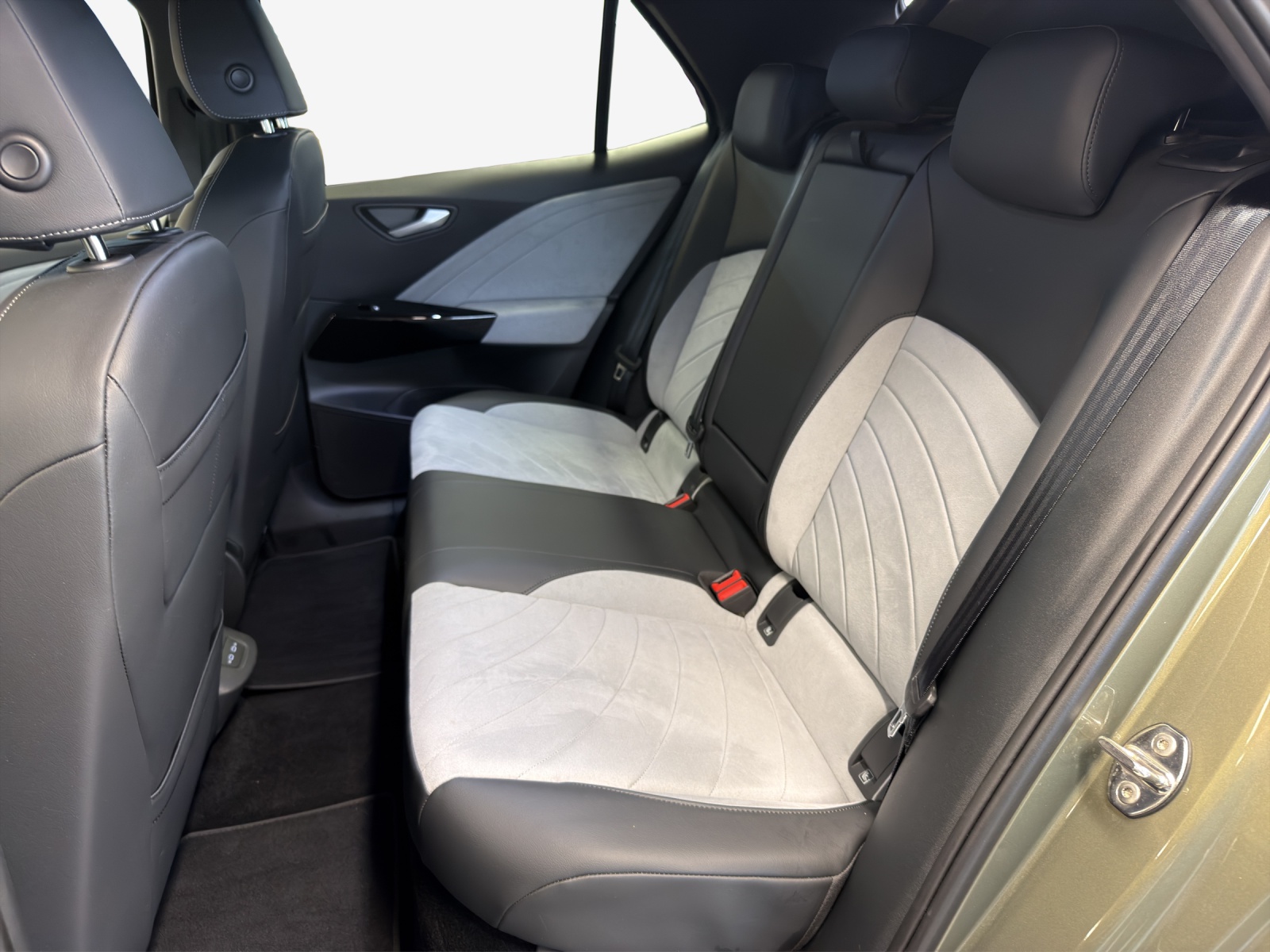 VW ID.3 Pro 59 kWh Pro United-image-11