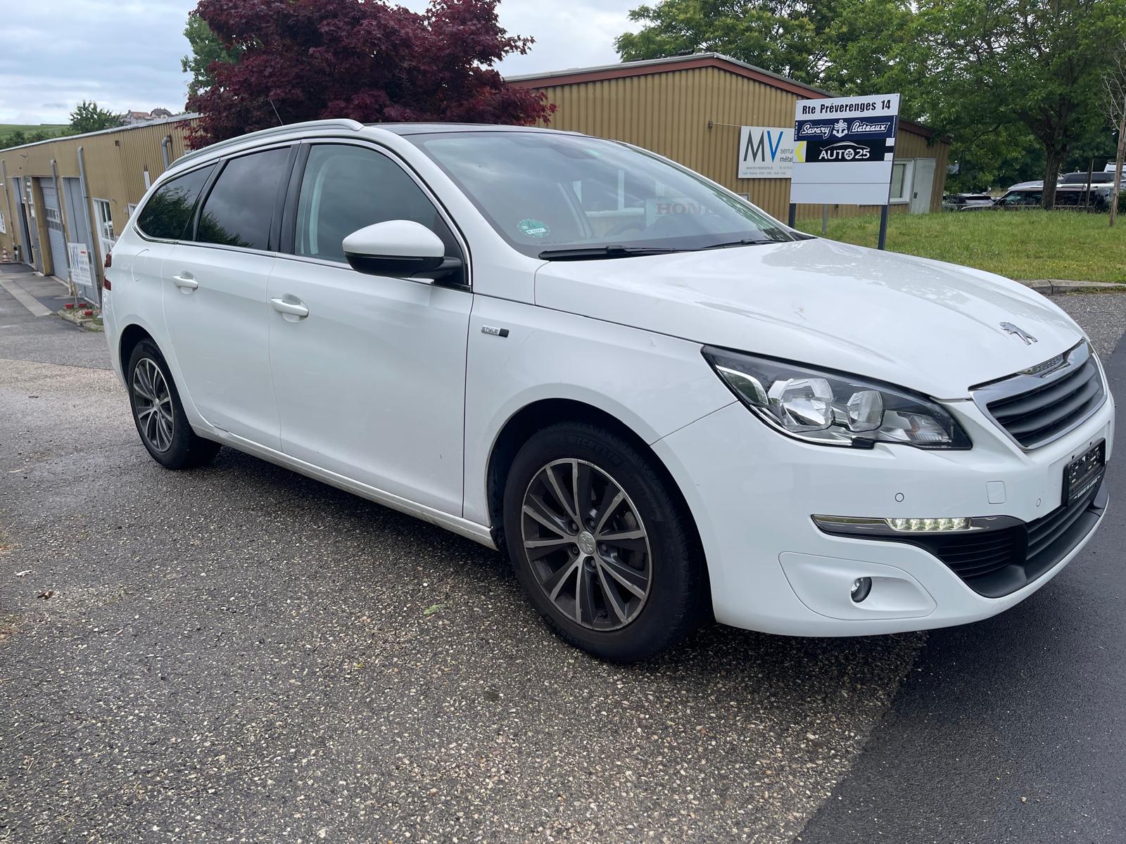 PEUGEOT 308 SW 1.2 THP Style