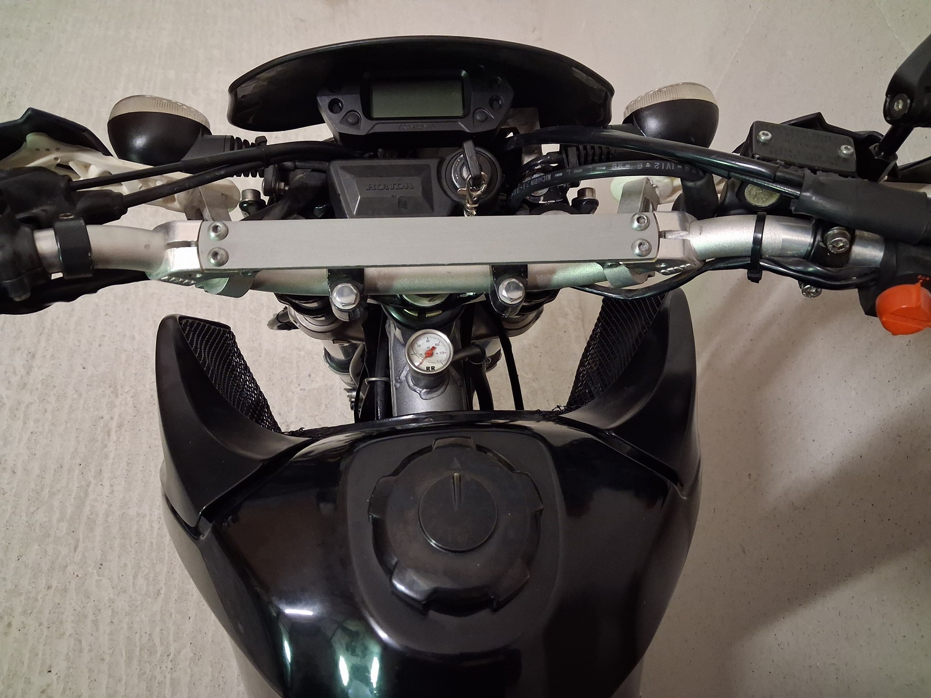 HONDA XL 600 R-image-5