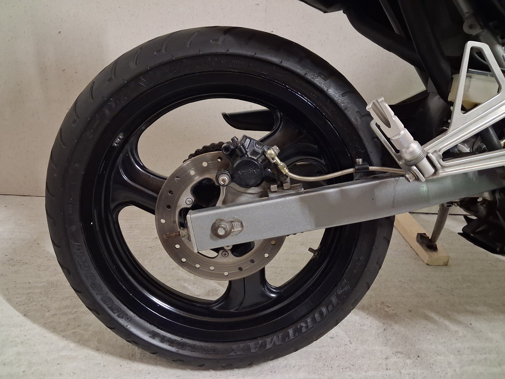 HONDA XL 600 R-image-3