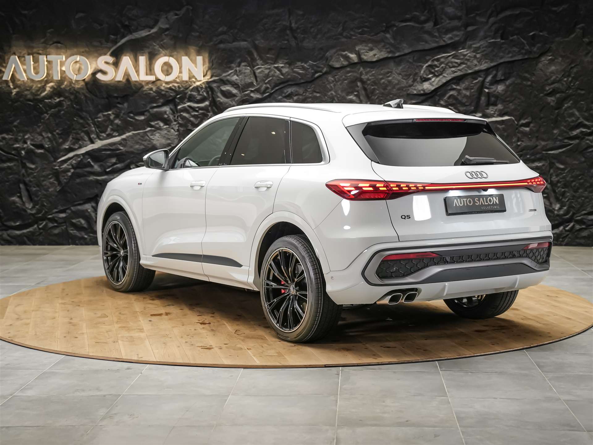 AUDI Q5 TDI quattro S-Line 150 kW S-tronic *21" Felgen*Beifahrerdisplay*Assistenzpaket*-showroom-element-3
