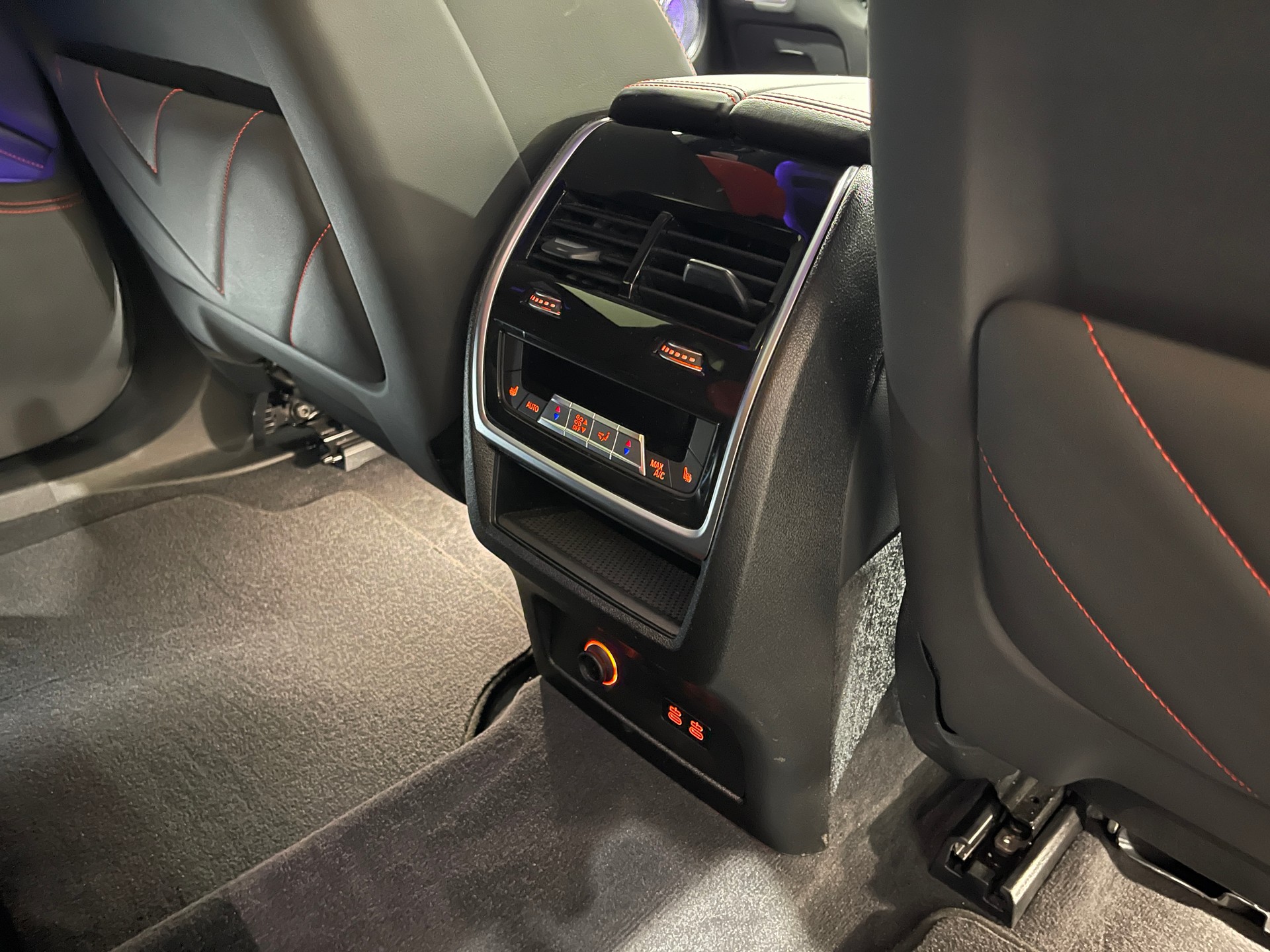 BMW XM xDrive PHEV Steptronic Label-image-8