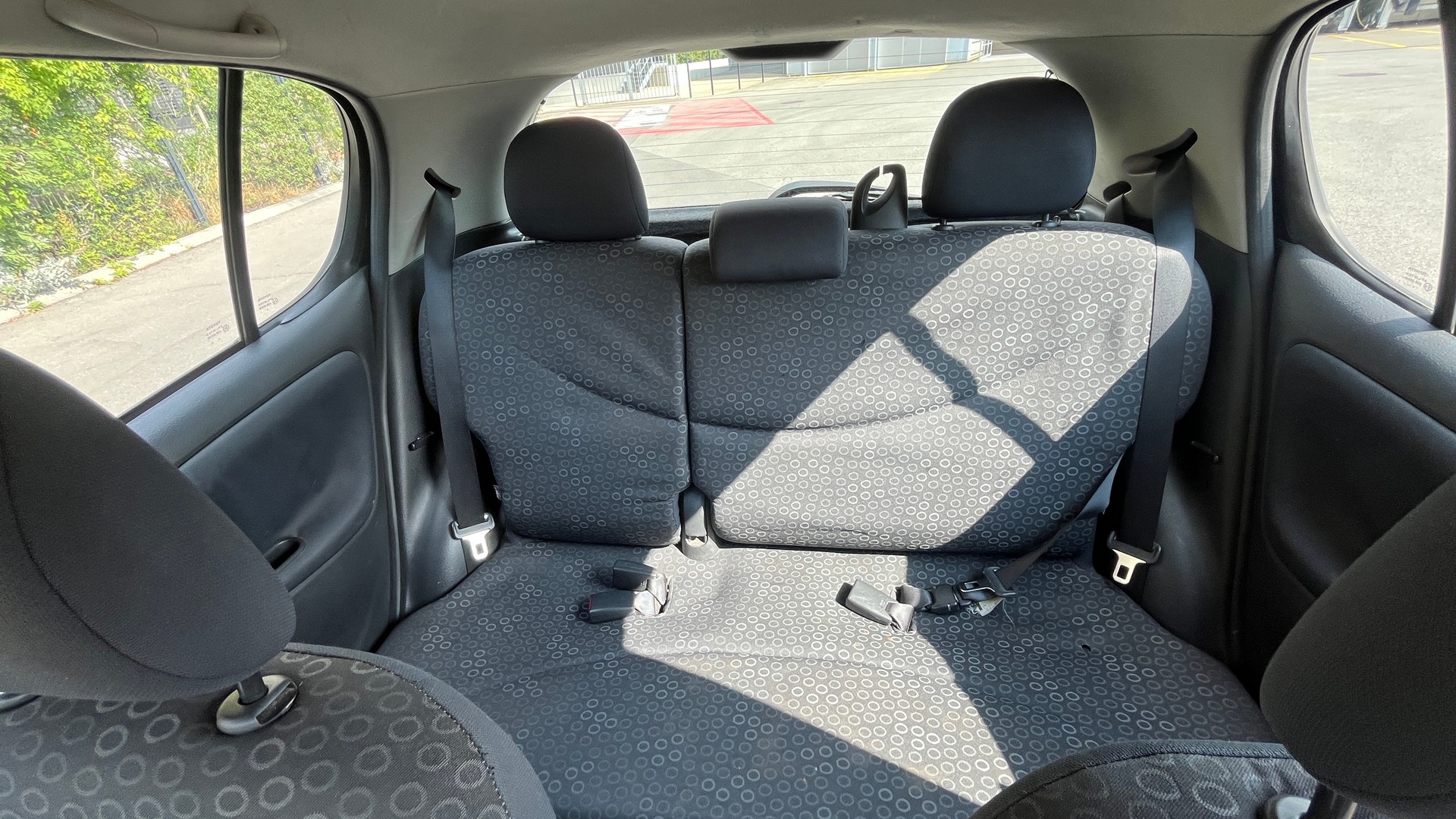 TOYOTA Yaris 1.3 Linea Luna-image-6