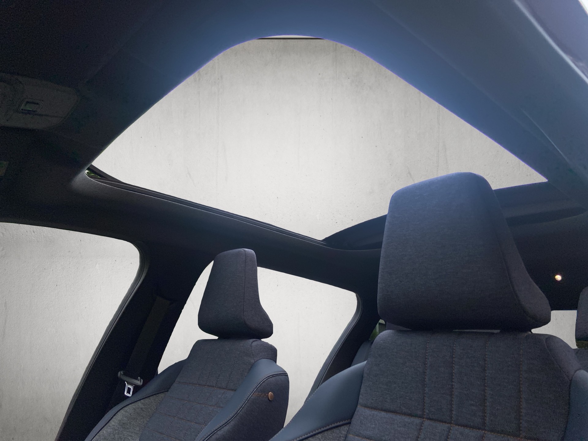 RENAULT R4 E-Tech Comfort Range 52 Plein Sud kWh Techno-image-11