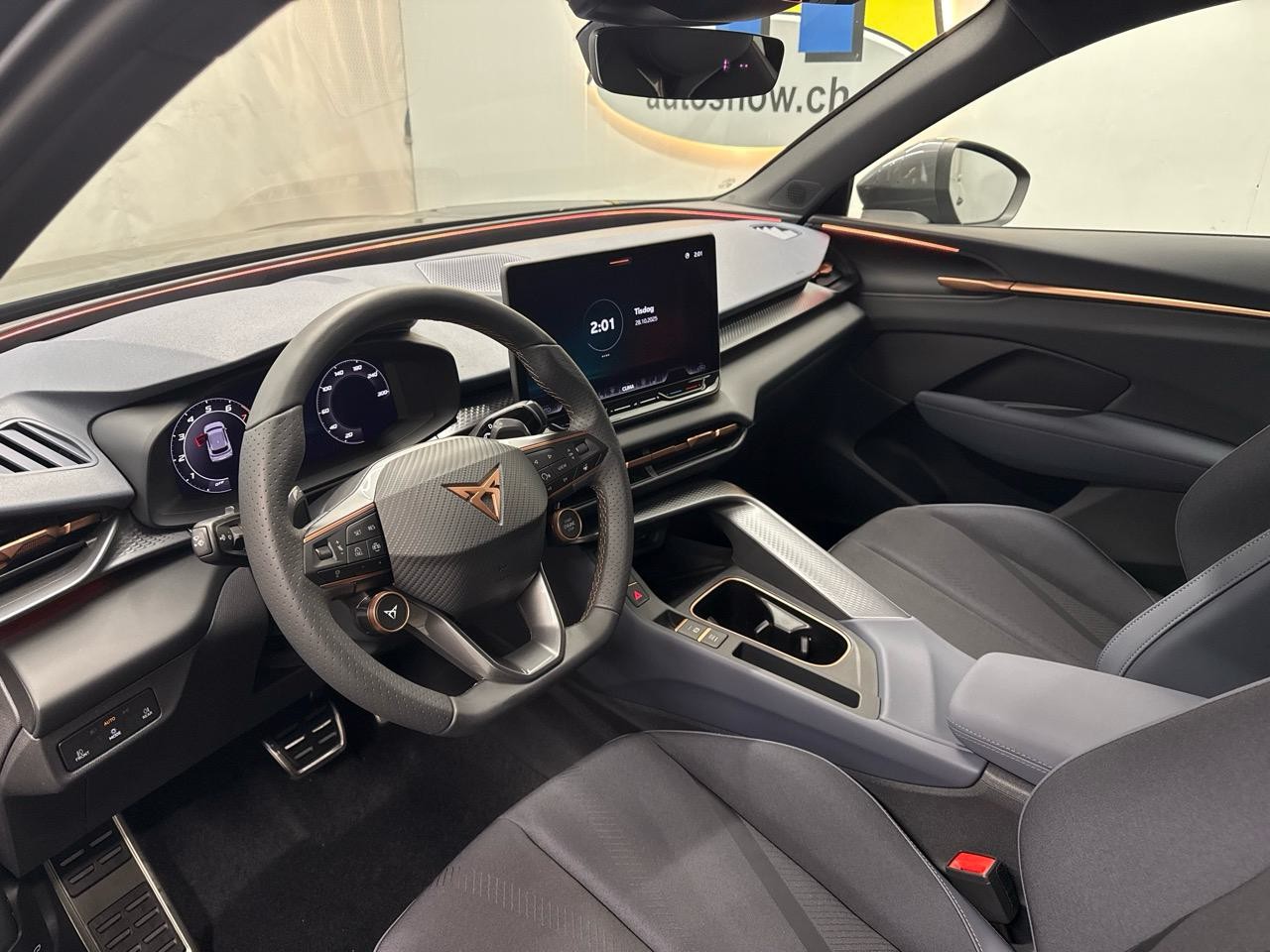 CUPRA Terramar 1.5 eTSI Edition-showroom-element-3
