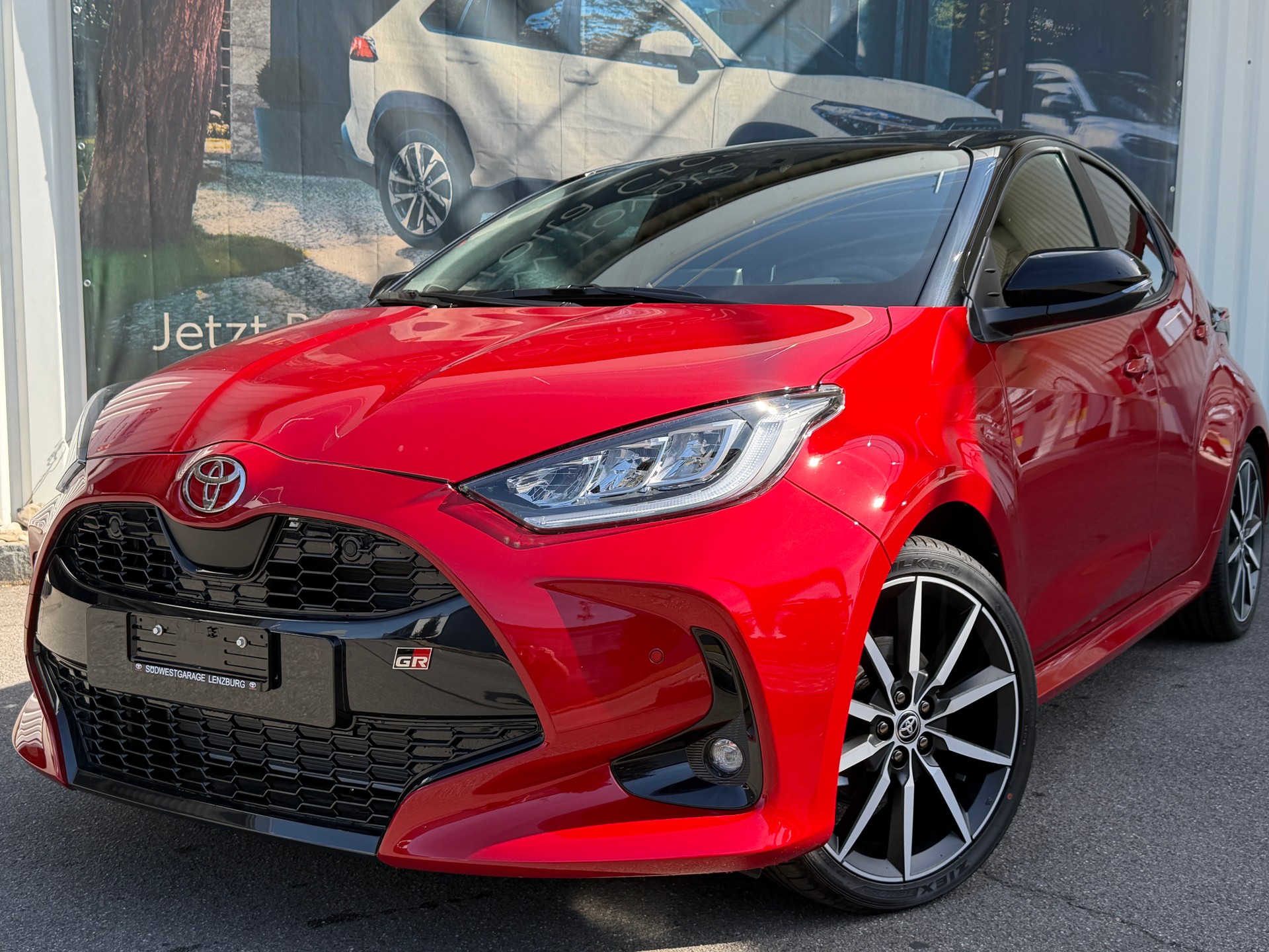 TOYOTA Yaris 1.5 GR Sport e-CVT