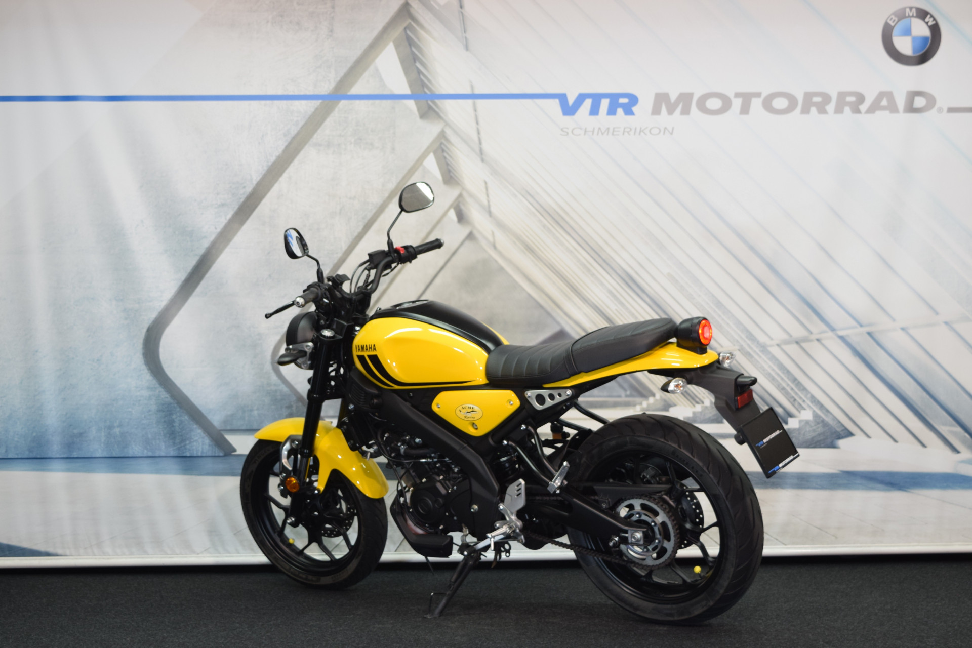 YAMAHA XSR 125-image-3