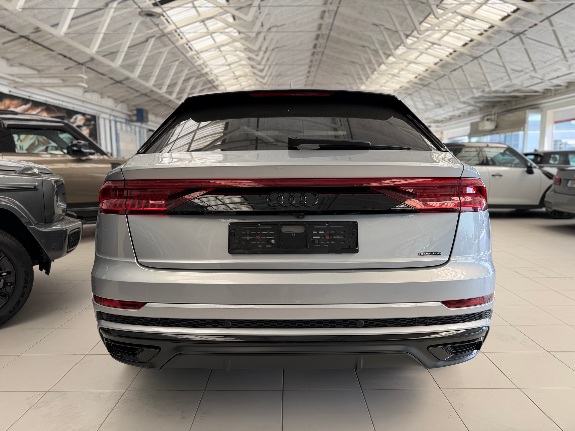 AUDI Q8 50 TDI quattro tiptronic-image-4