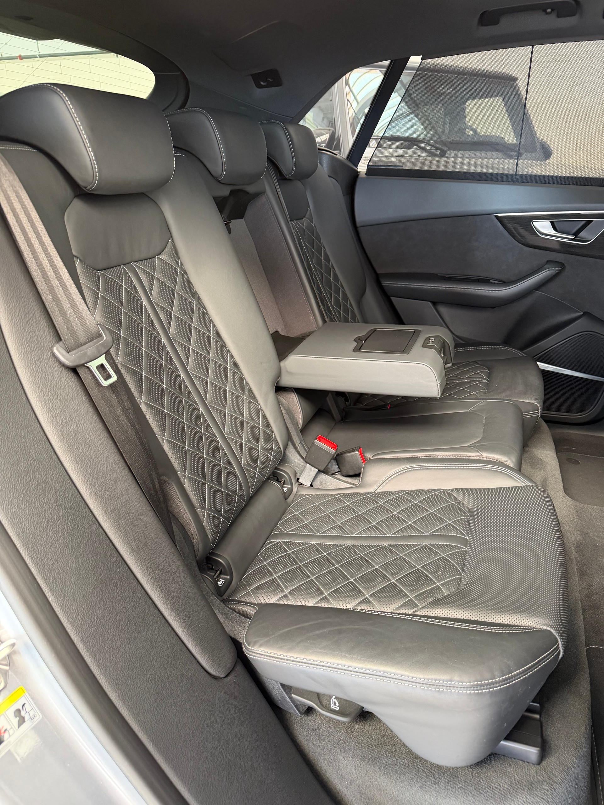AUDI Q8 50 TDI quattro tiptronic-image-9