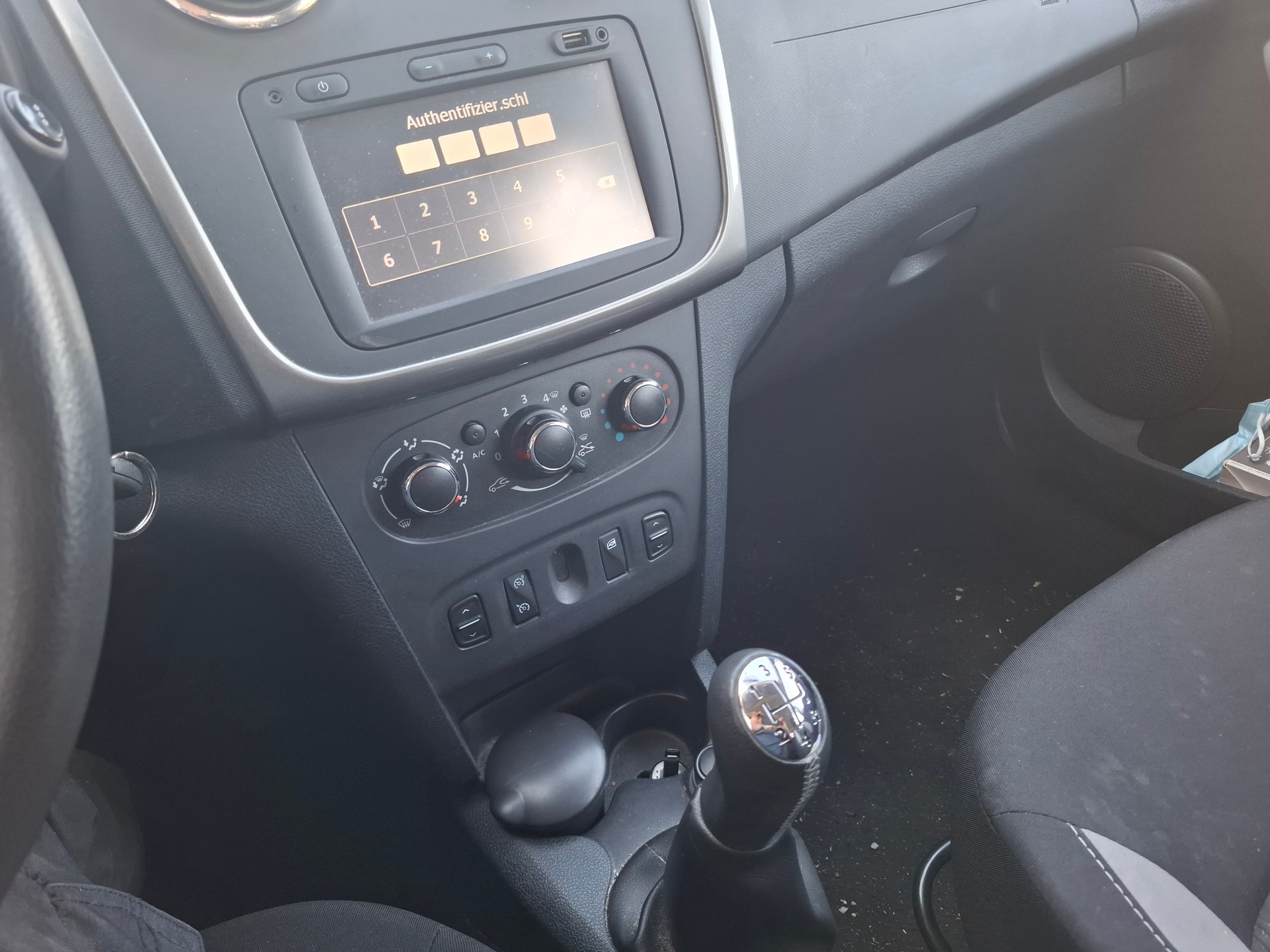 DACIA Sandero Tce 90 Stepway Lauréate-image-10