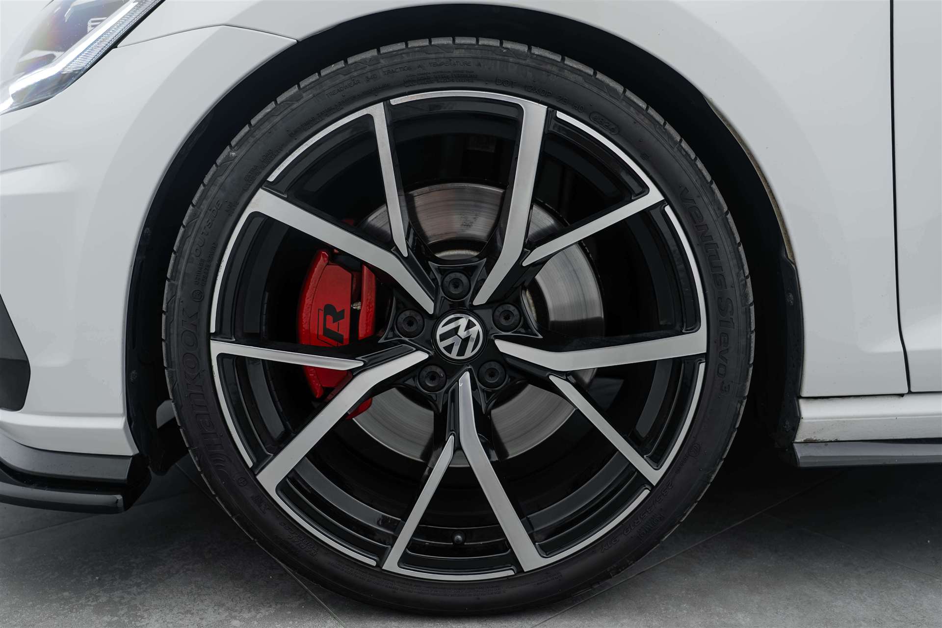 VW Golf 2.0 TSI R 4Motion DSG 300PS-image-5
