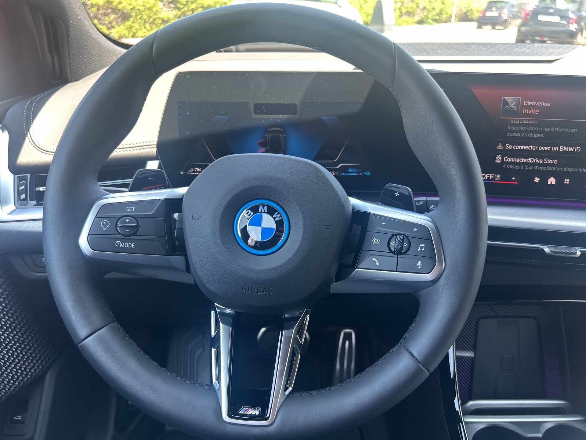 BMW 230e xDrive Active Tourer M Sport-image-11