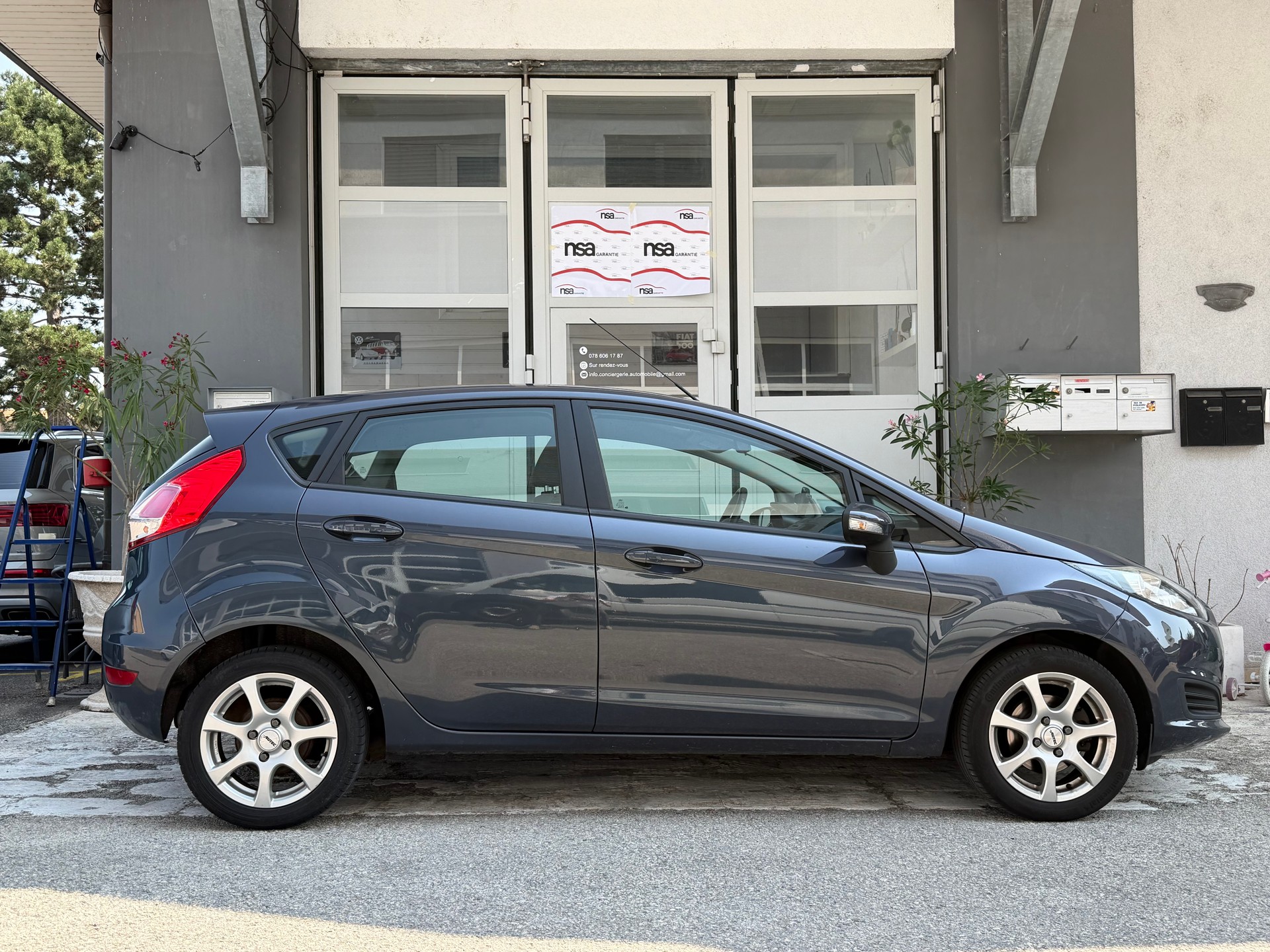 FORD Fiesta 1.0 SCTi Trend PowerShift-showroom-element-2
