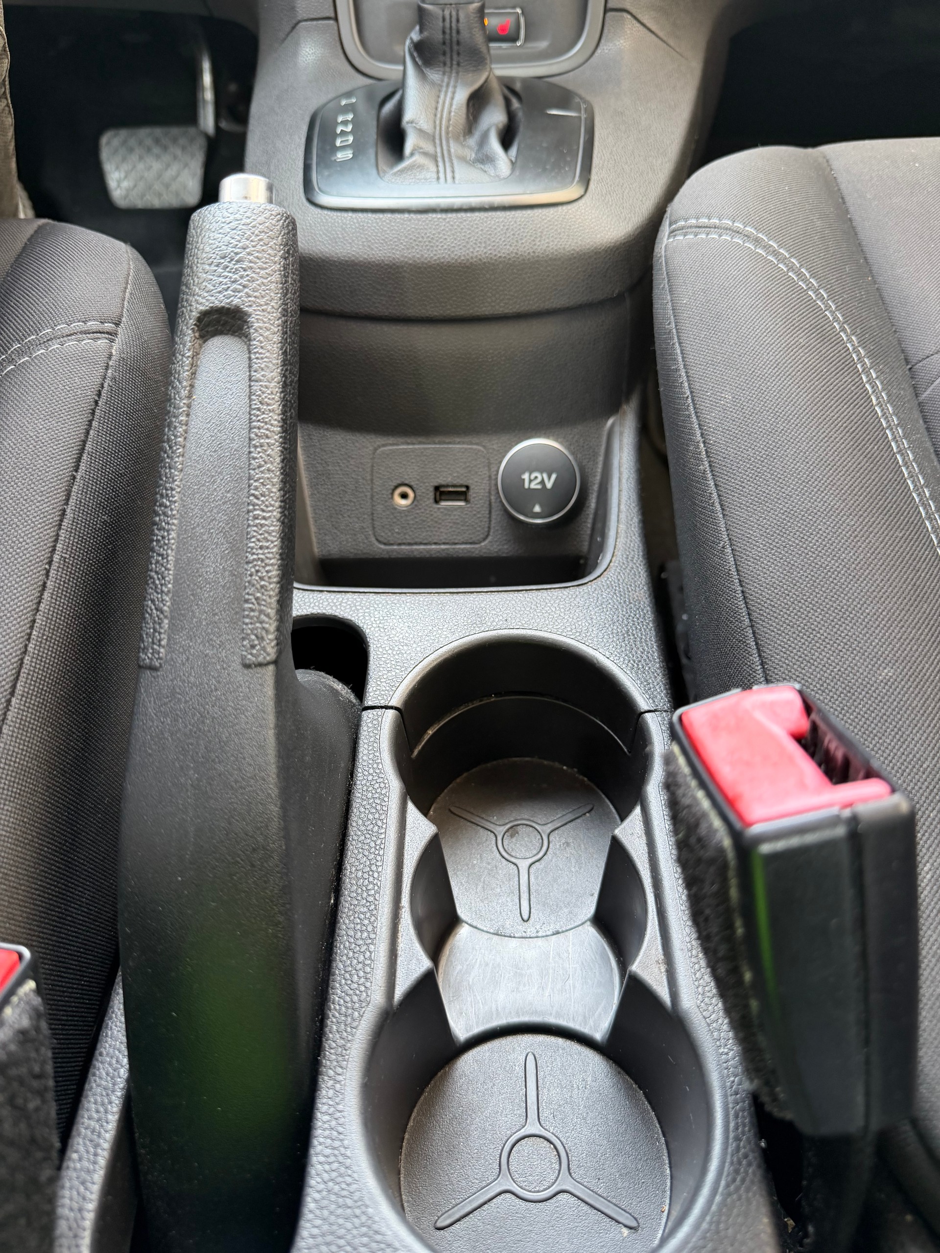 FORD Fiesta 1.0 SCTi Trend PowerShift-image-16