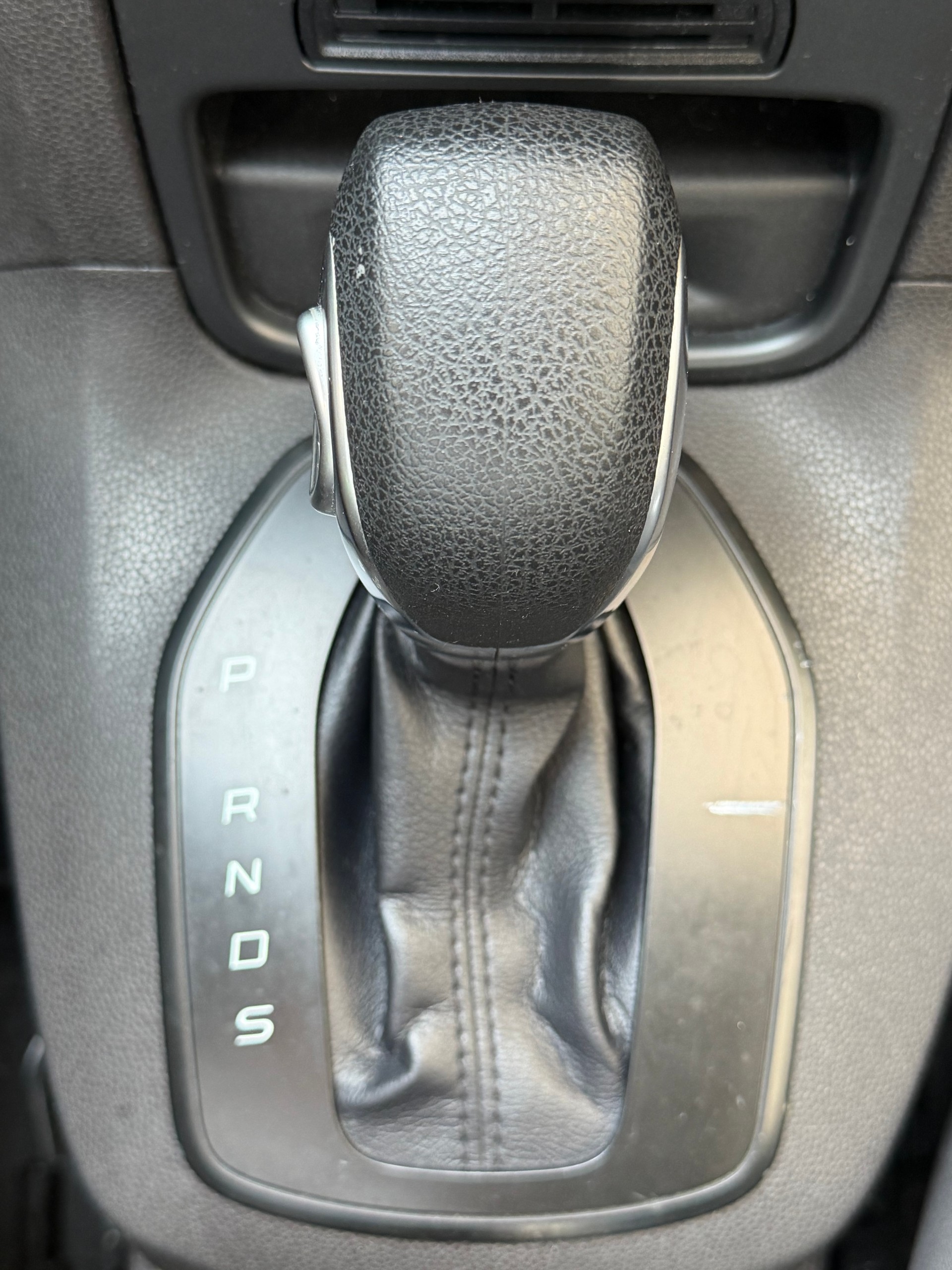 FORD Fiesta 1.0 SCTi Trend PowerShift-image-17