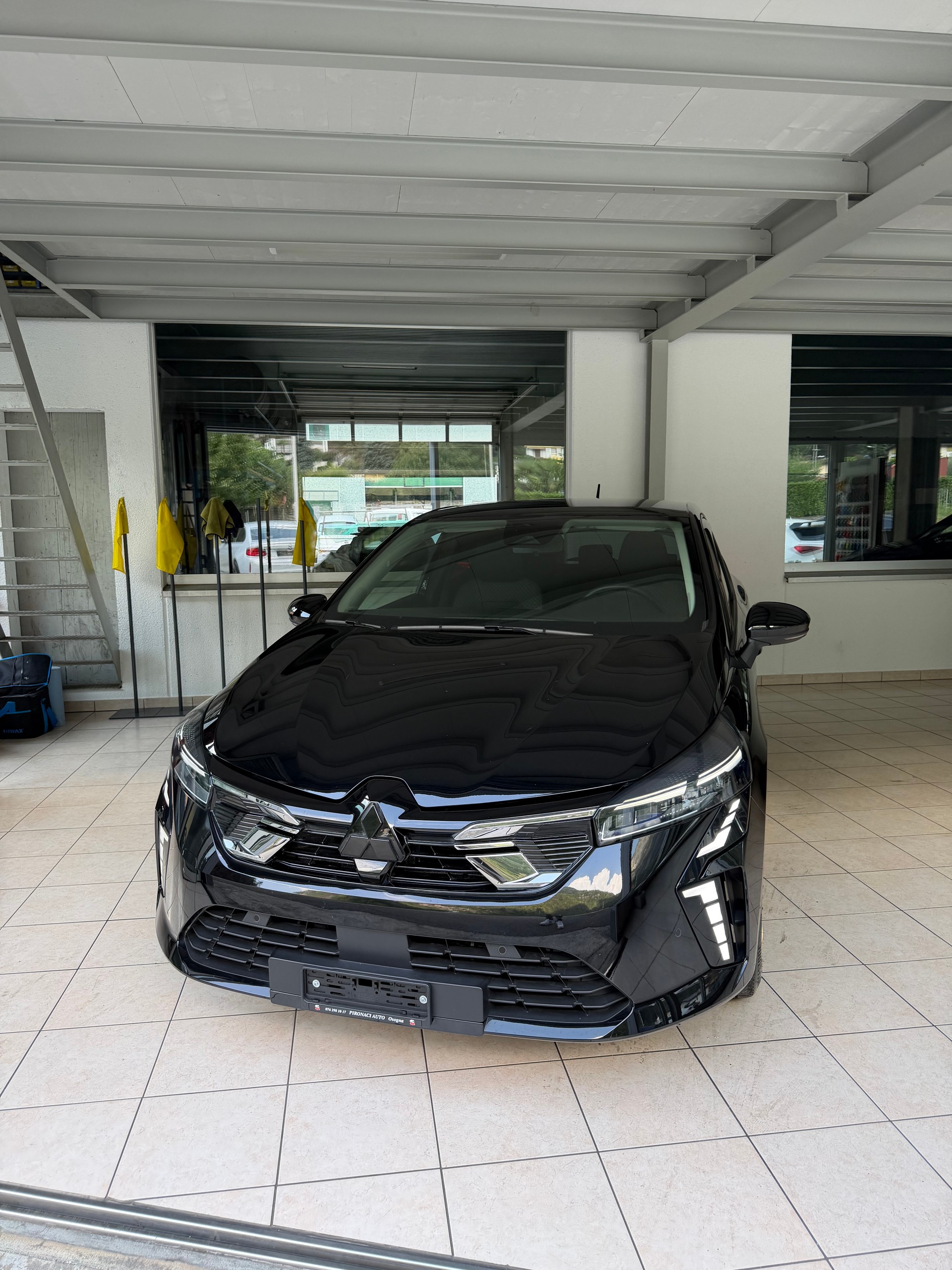 MITSUBISHI COLT 1.6 HEV Invite