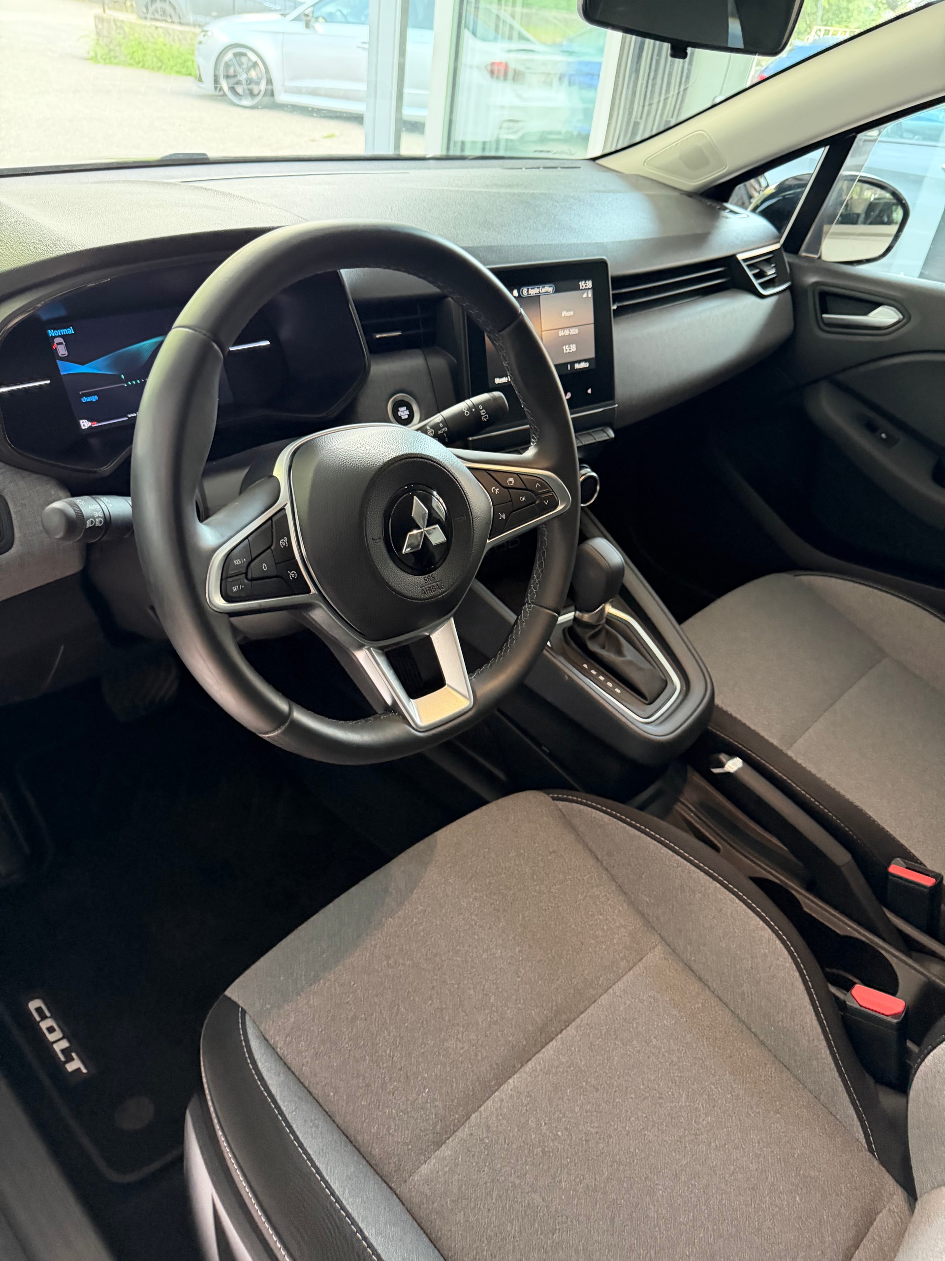 MITSUBISHI COLT 1.6 HEV Invite-image-9