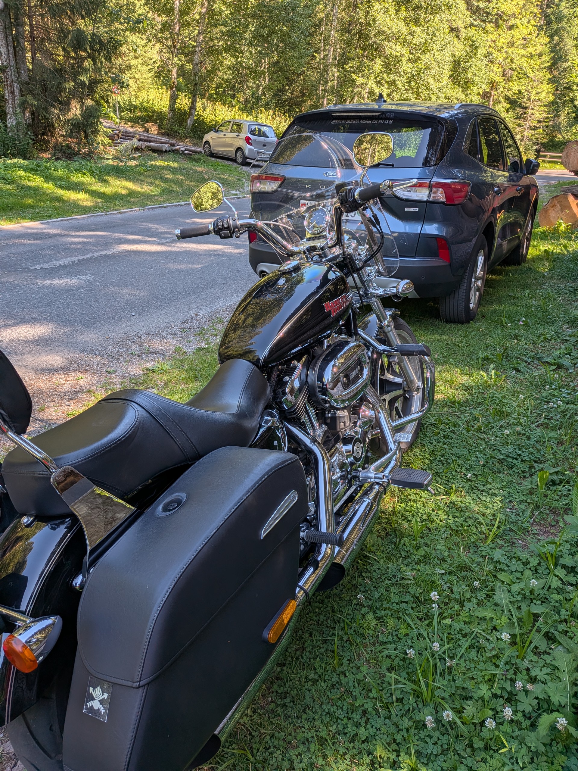 HARLEY-DAVIDSON XL 1200 T Super Low ABS-image-3