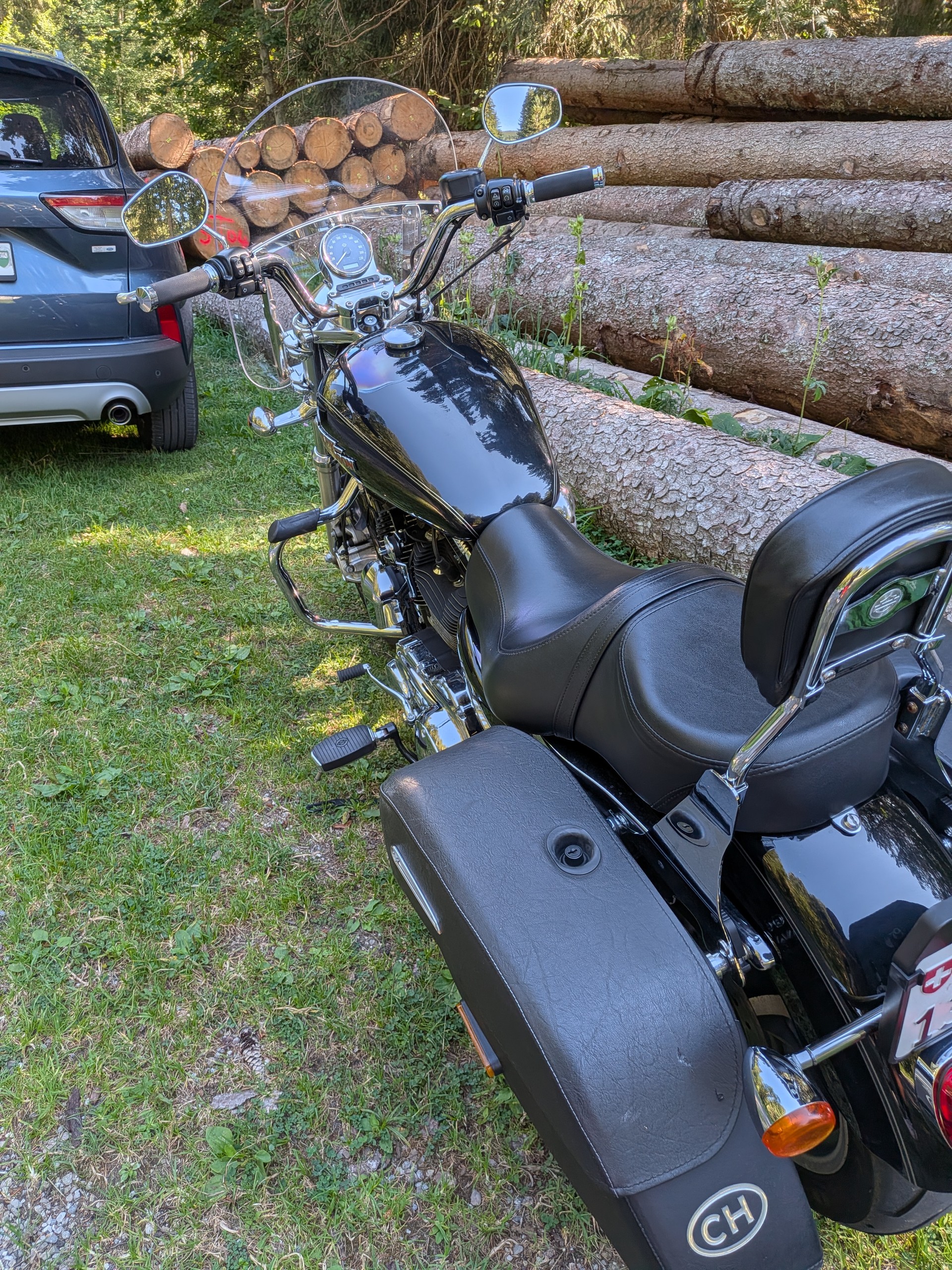 HARLEY-DAVIDSON XL 1200 T Super Low ABS-image-4