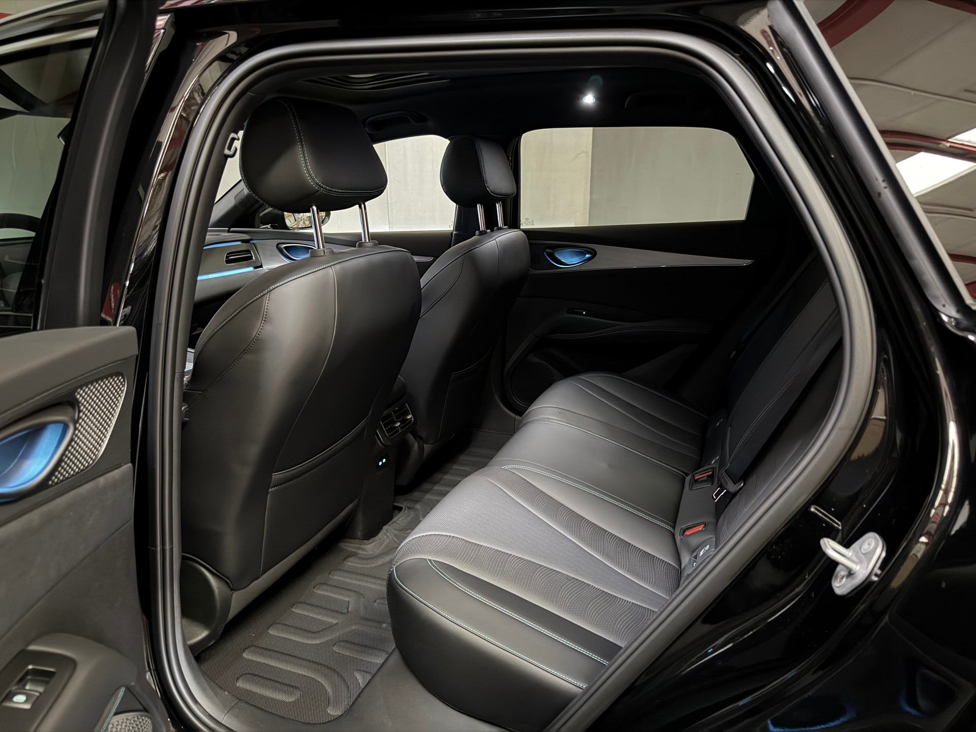 BYD Seal 6 DM-i Touring Comfort Lite-image-14