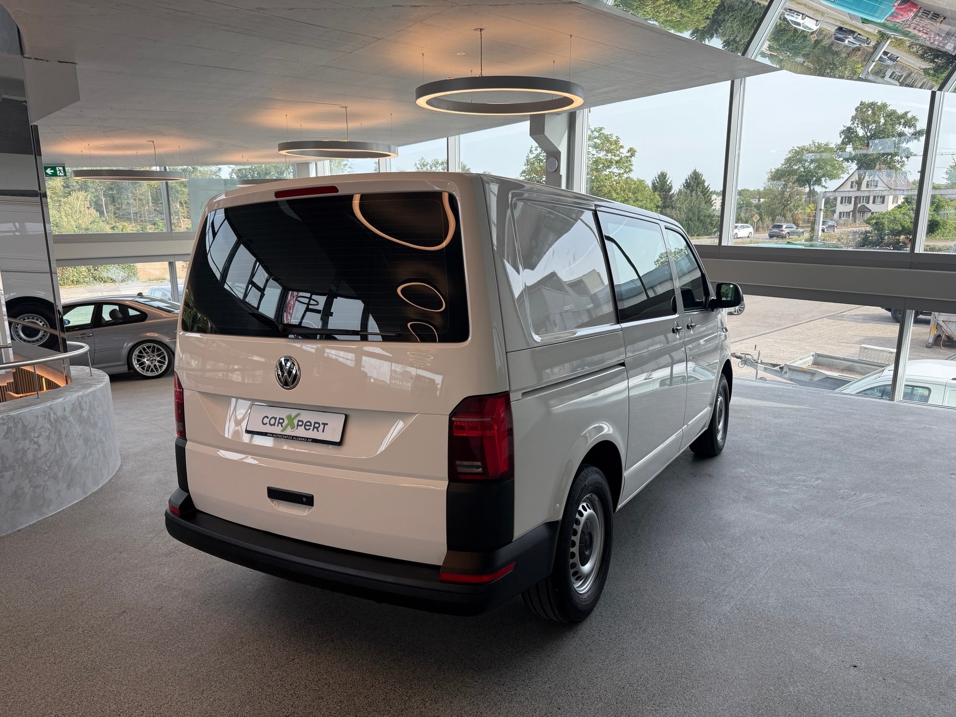 VW T6.1 2.0 TDI DSG-showroom-element-3