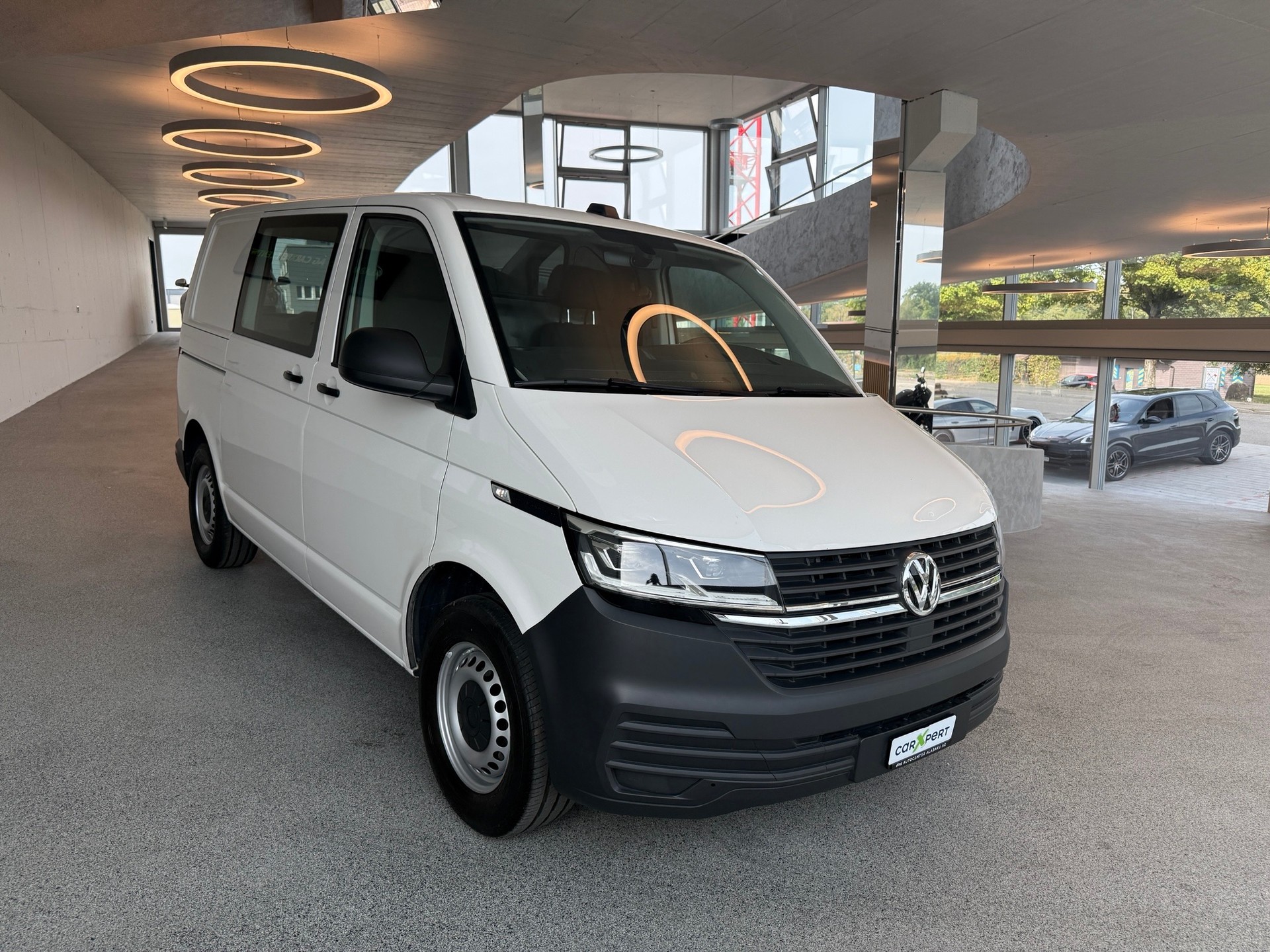 VW T6.1 2.0 TDI DSG-showroom-element-2