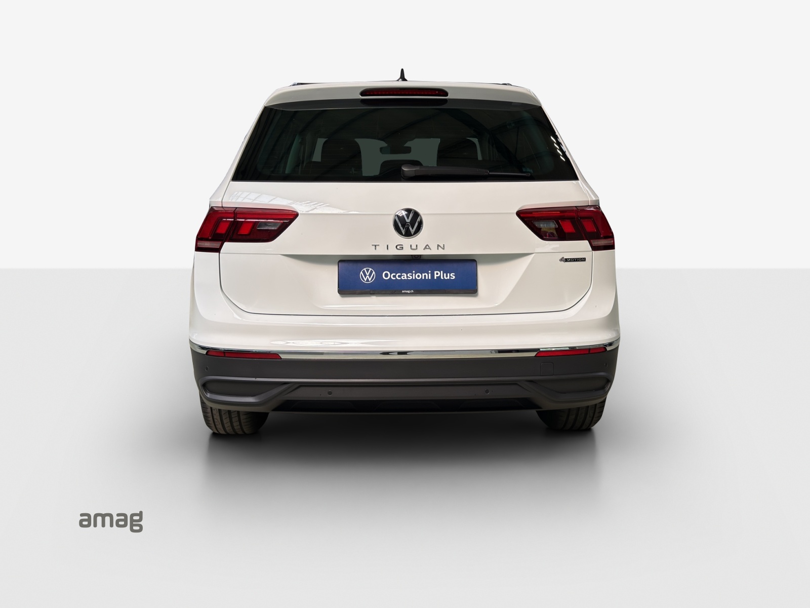 VW Tiguan 2.0TSI Life 4Motion DSG-showroom-element-3