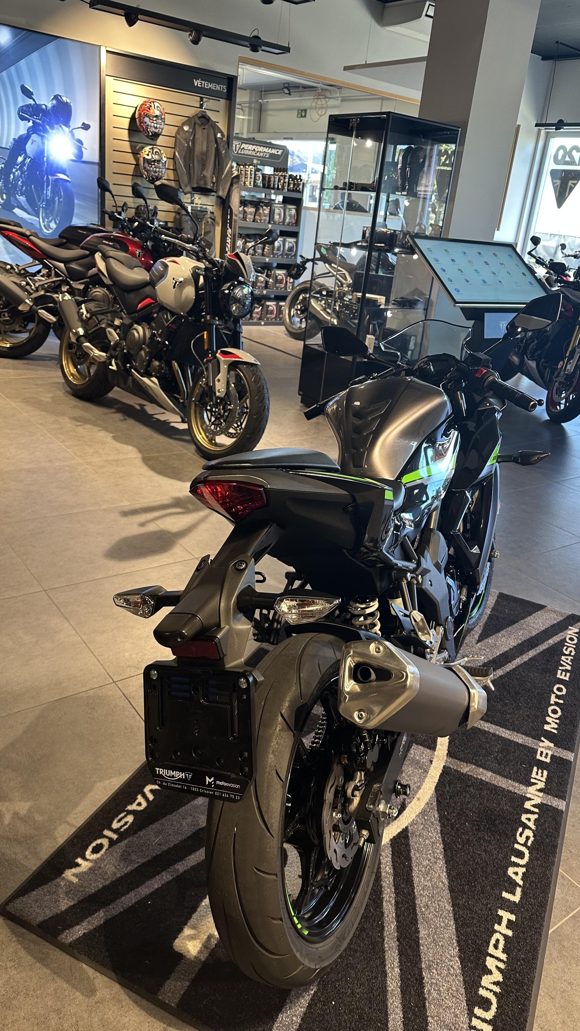 KAWASAKI Ninja 125-image-3