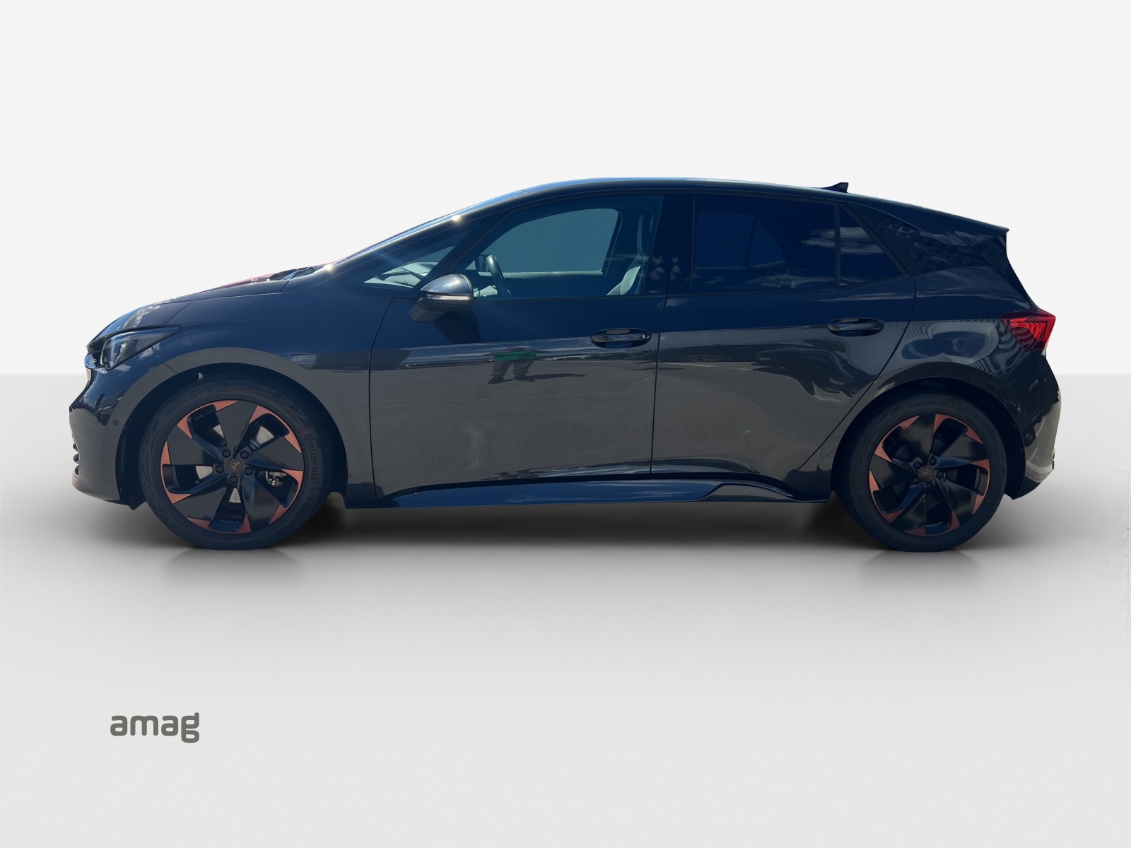 CUPRA Born 58 kWh-showroom-element-2