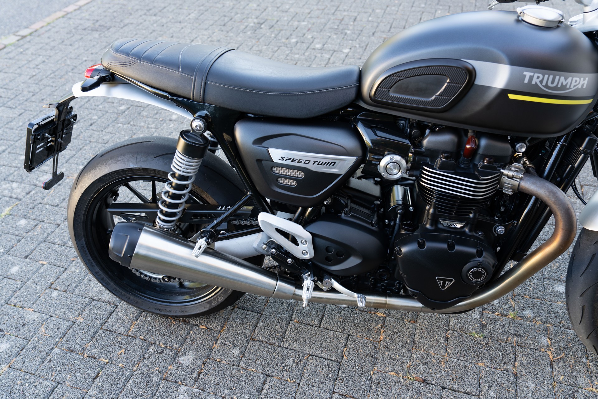 TRIUMPH Street Twin 1200-image-4