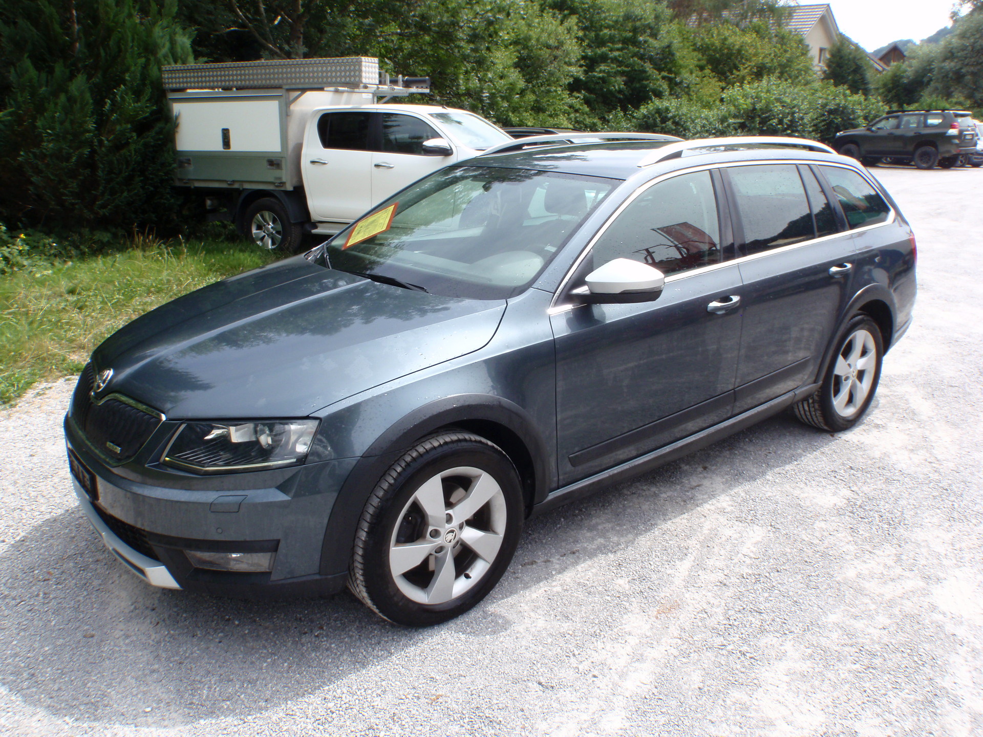 SKODA Octavia Combi 2.0 TDI Scout 4x4 DSG