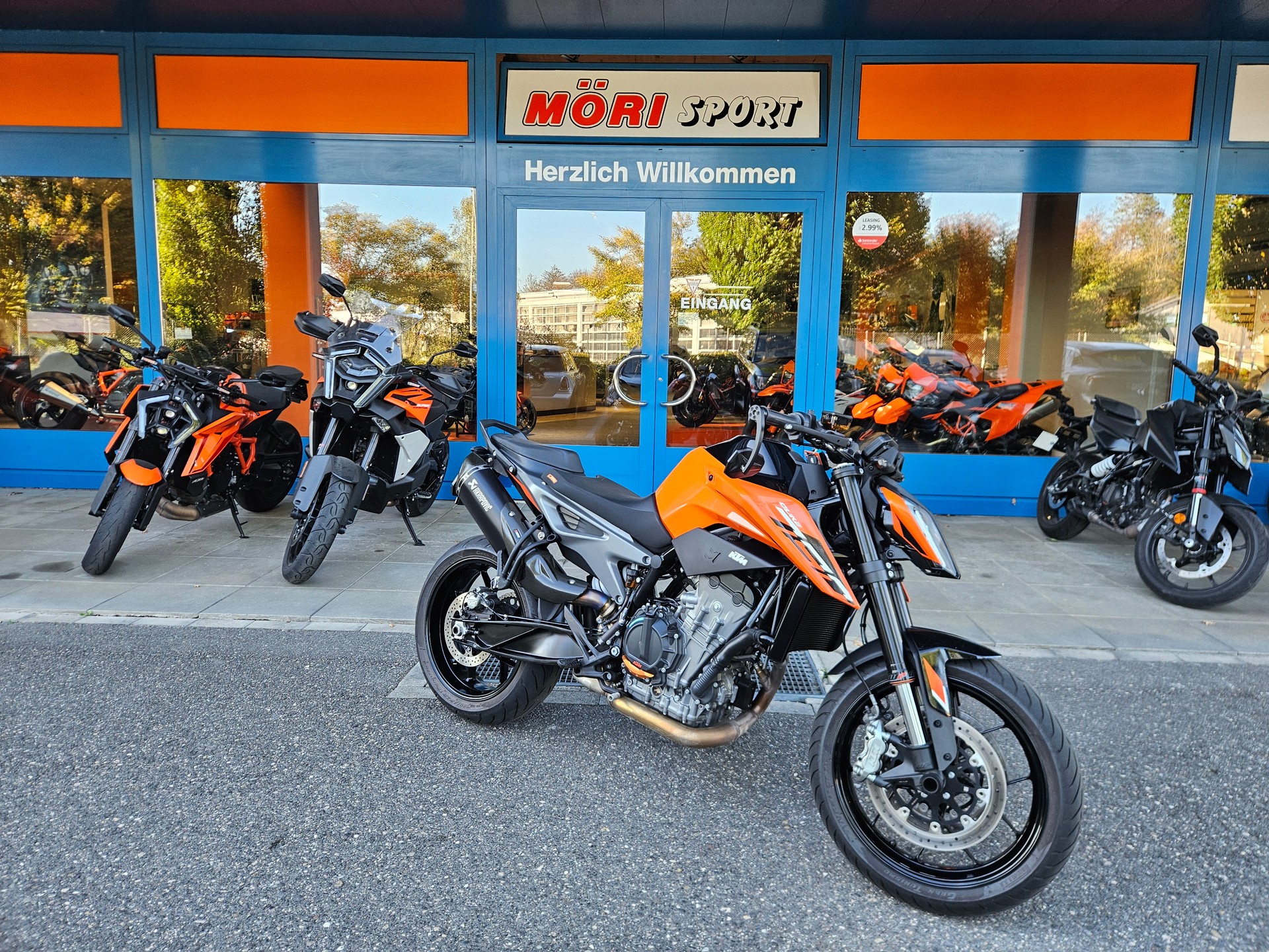 KTM 790 Duke-image-1