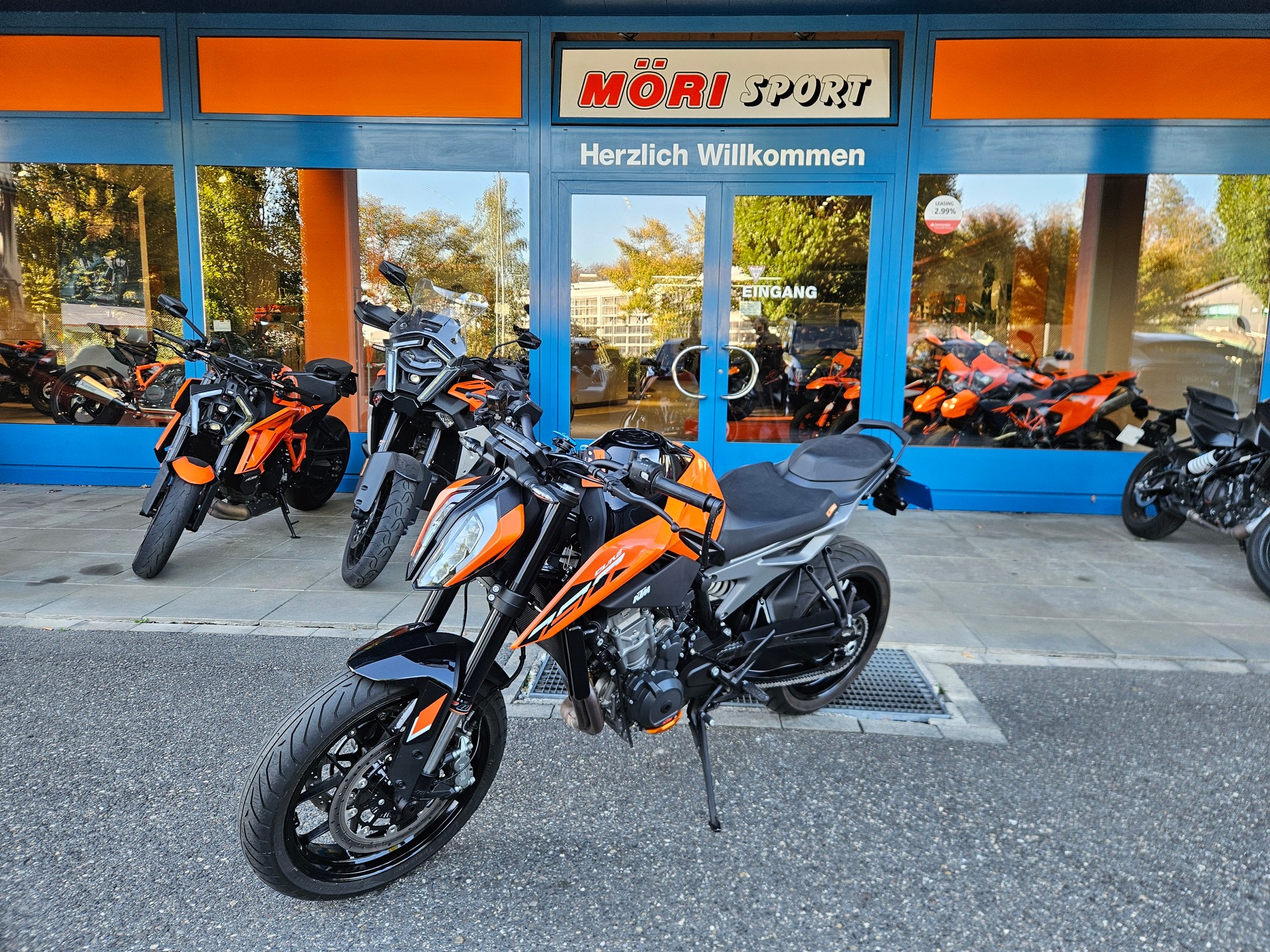 KTM 790 Duke-image-2