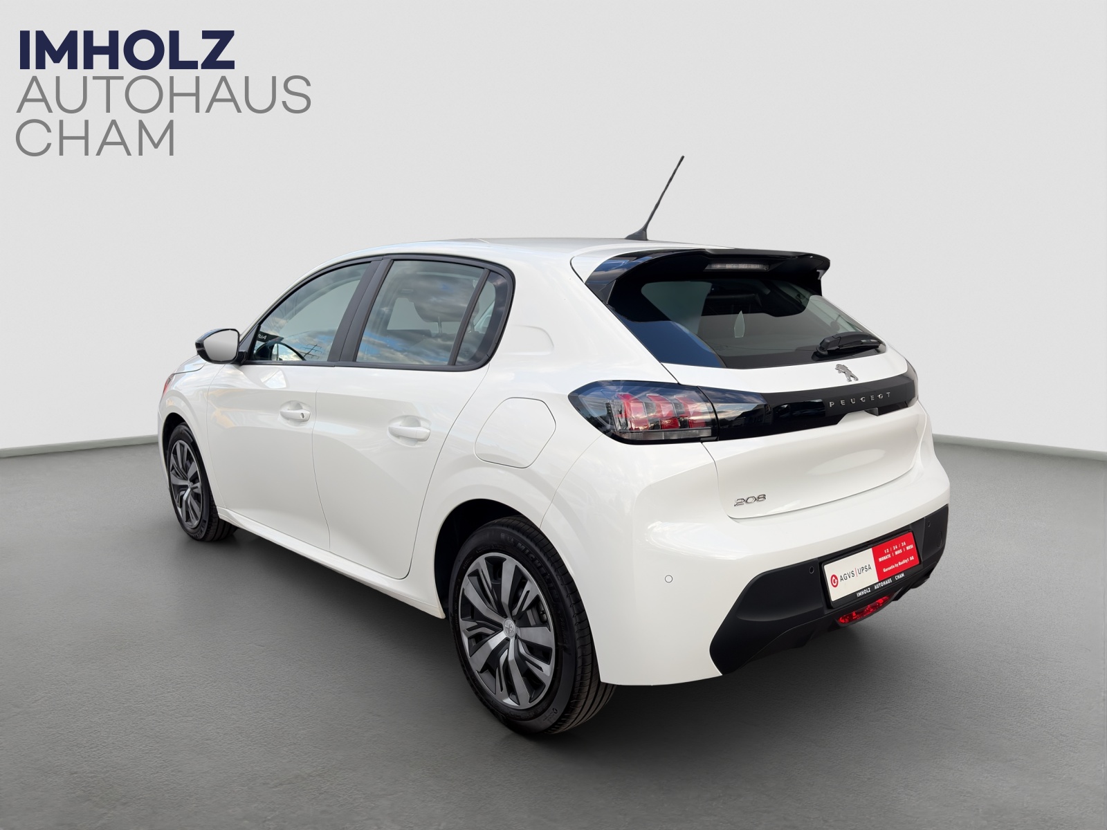 PEUGEOT 208 1.2 PureTech 100 PS Active Pack-showroom-element-2