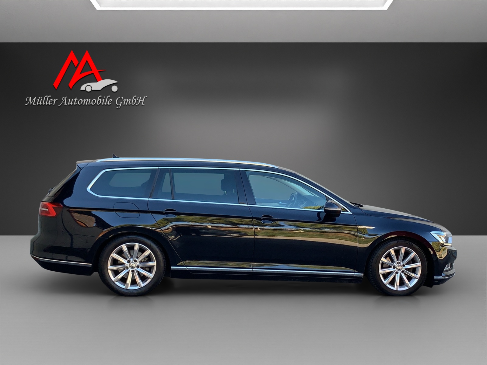 VW Passat Variant 2.0 TDI BMT High. DSG 4Motion-showroom-element-2