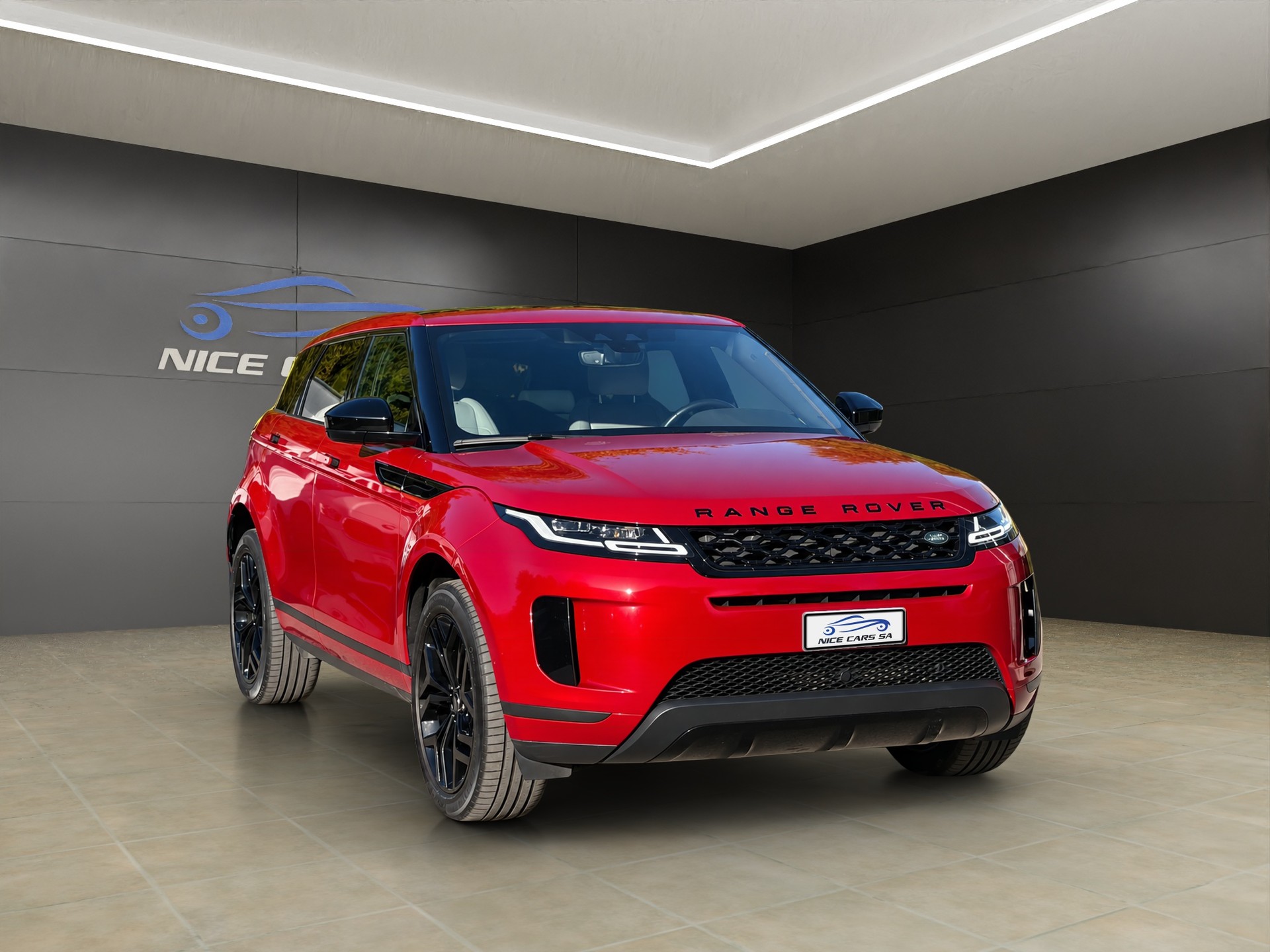 LAND ROVER Range Rover Evoque P 300e SE AT8-showroom-element-2
