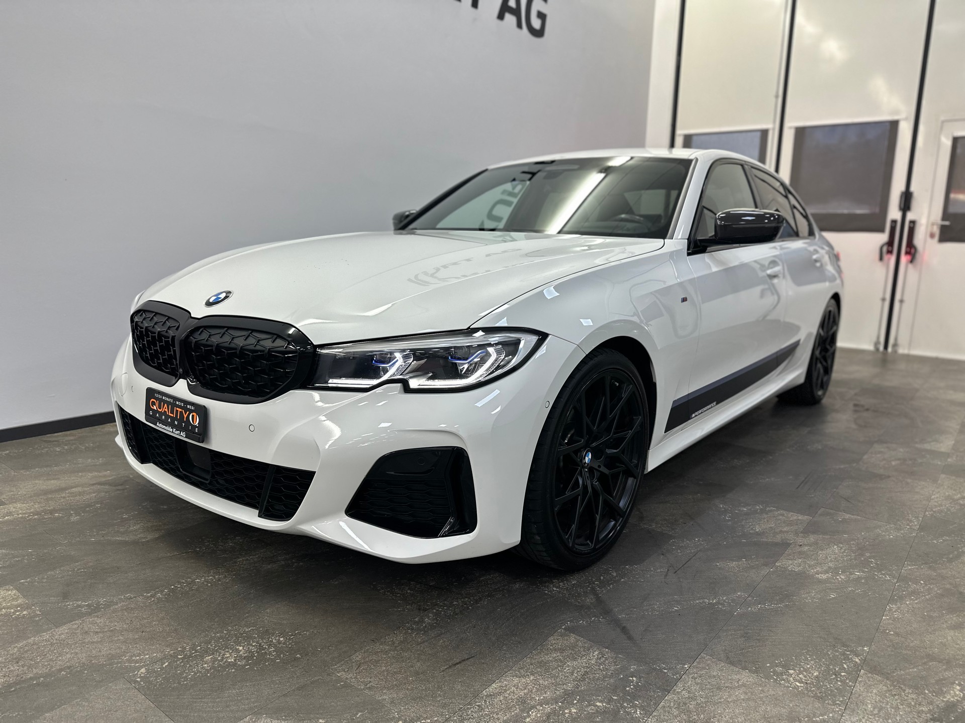 BMW M340i xDrive M-Performance-image-6