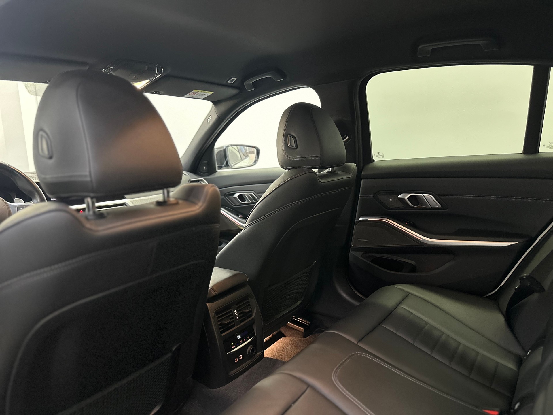 BMW M340i xDrive M-Performance-image-13