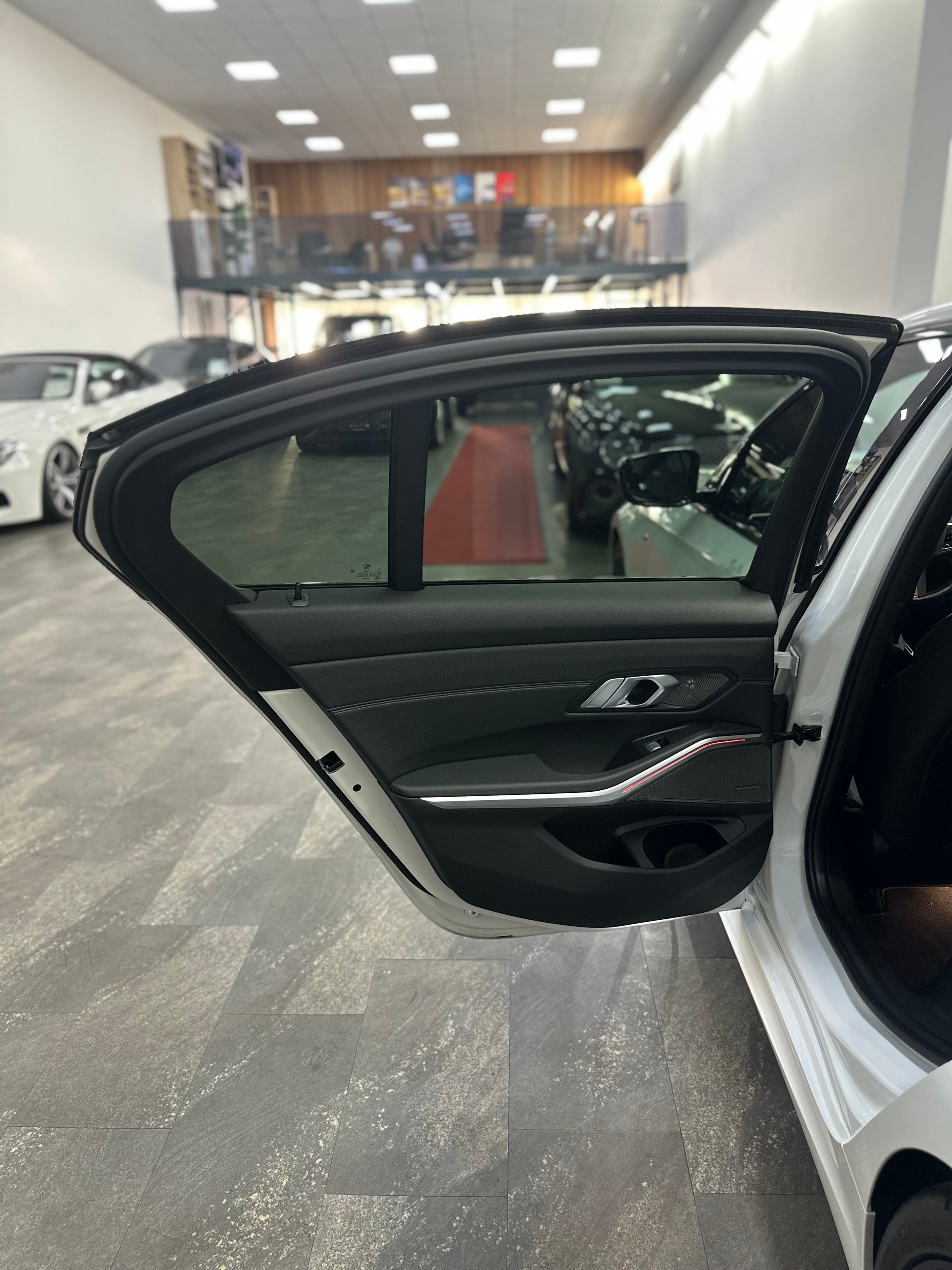 BMW M340i xDrive M-Performance-image-23