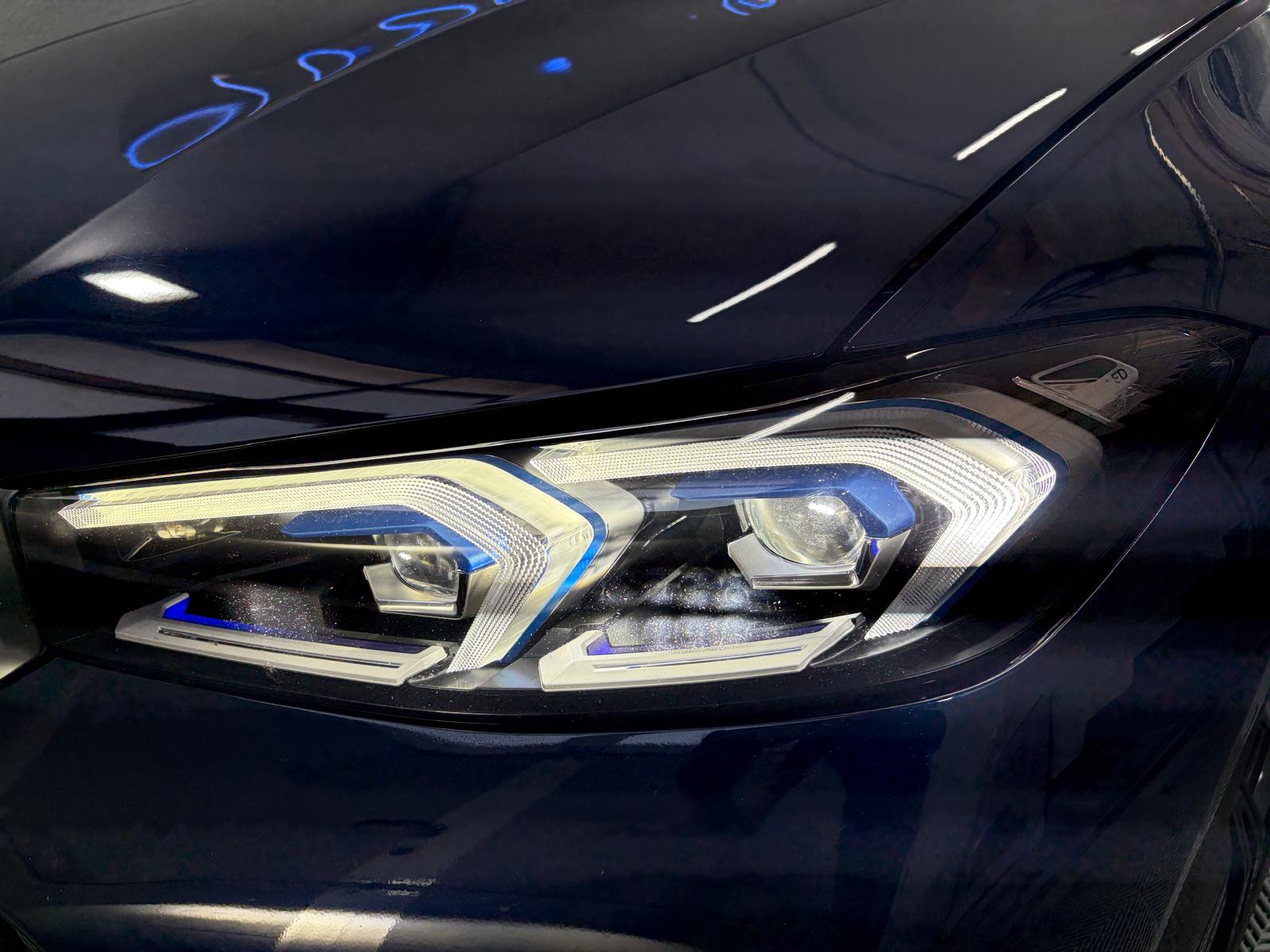BMW M340d xDrive 48V Steptronic - Toit ouvrant-showroom-element-3